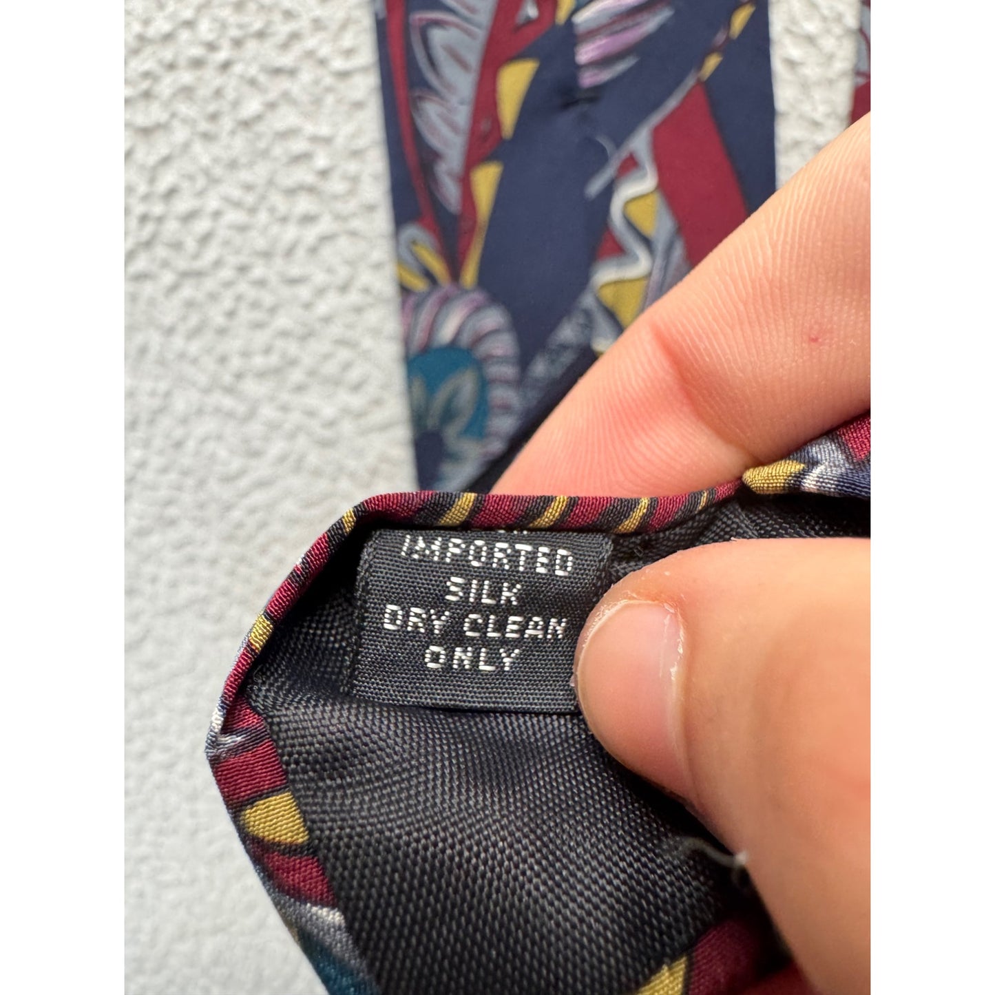 Cezani Silk Tie With Abstract Multicolor Pattern 28" #9604