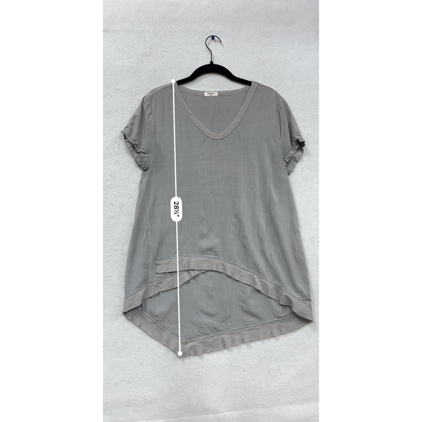 Dylan Grey V-Neck Short Sleeve Blouse Small #477A