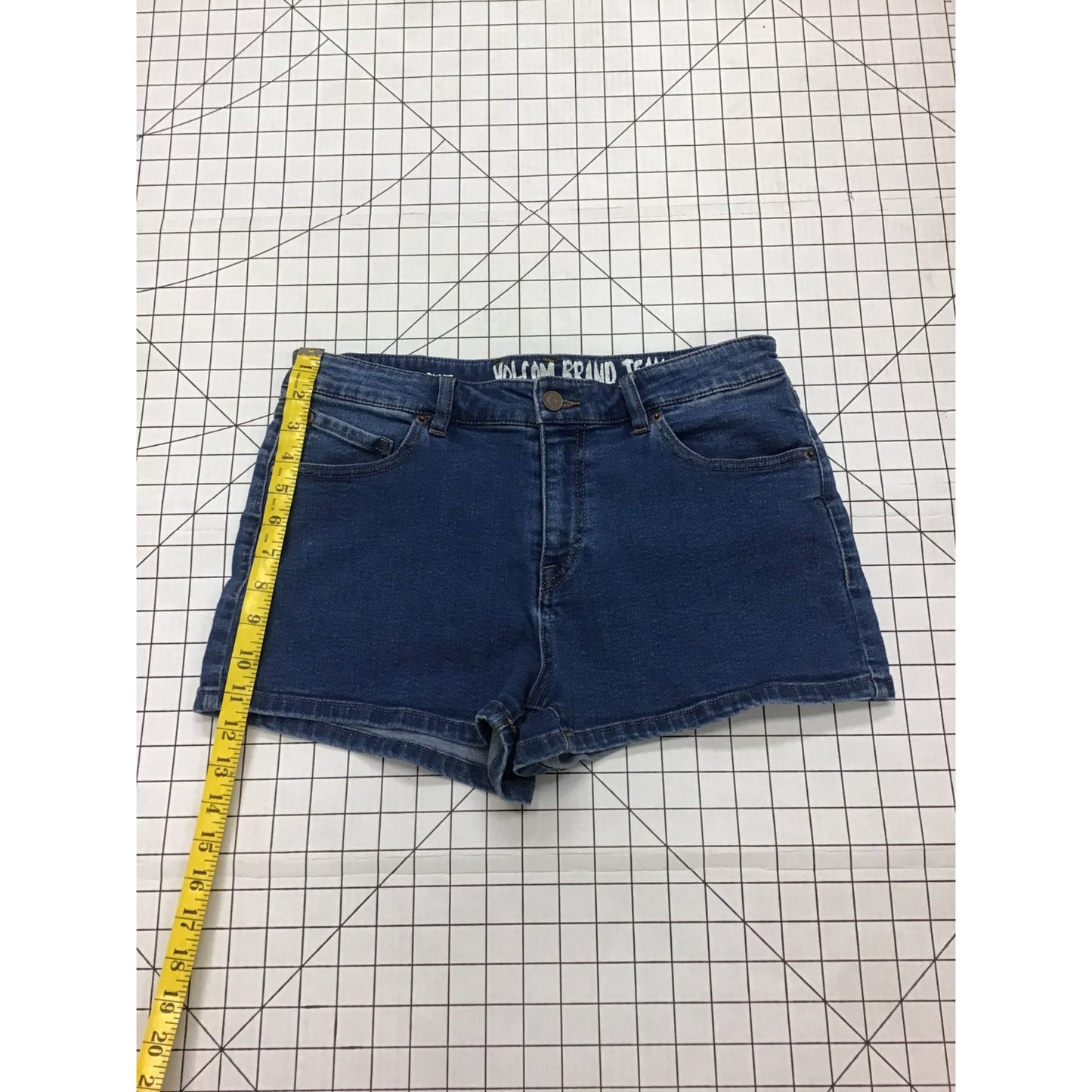 Women’s Casual Jean Shorts