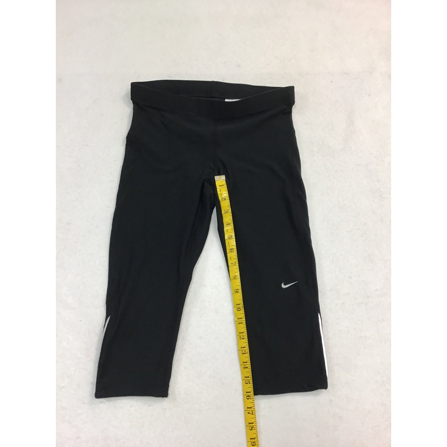 Women’s Nike 1/2 Leggings