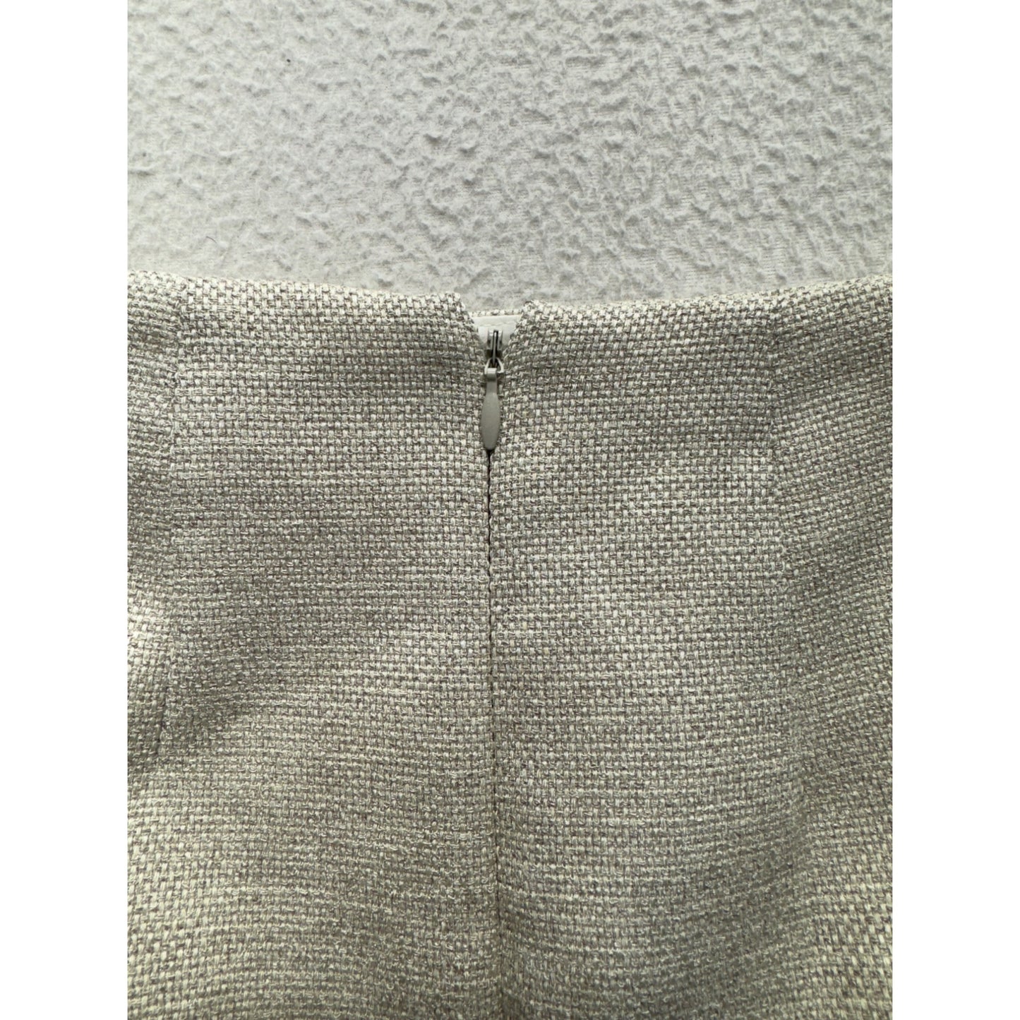 White House Black Market Asymmetrical Skirt Size 6 #195B