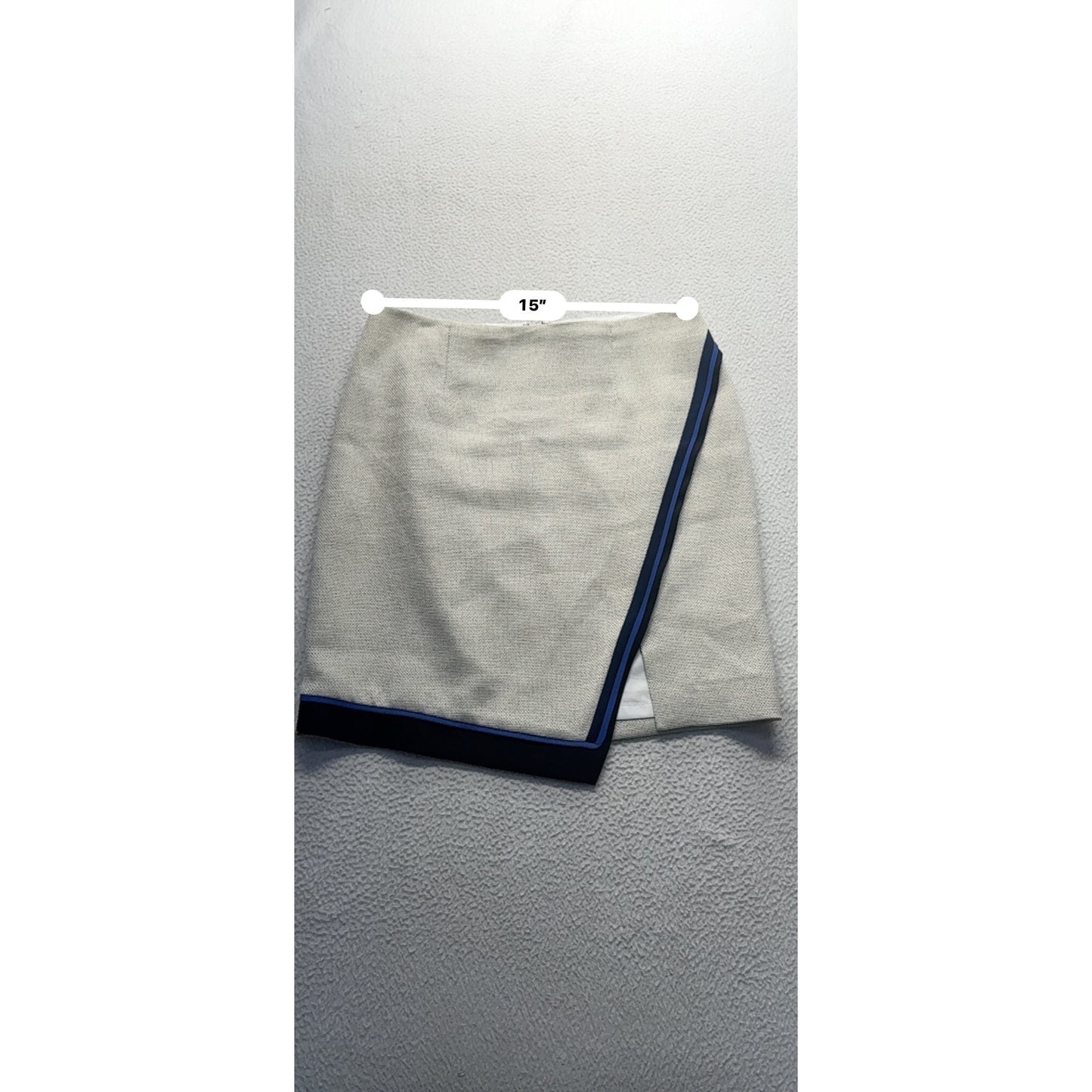 White House Black Market Asymmetrical Skirt Size 6 #195B