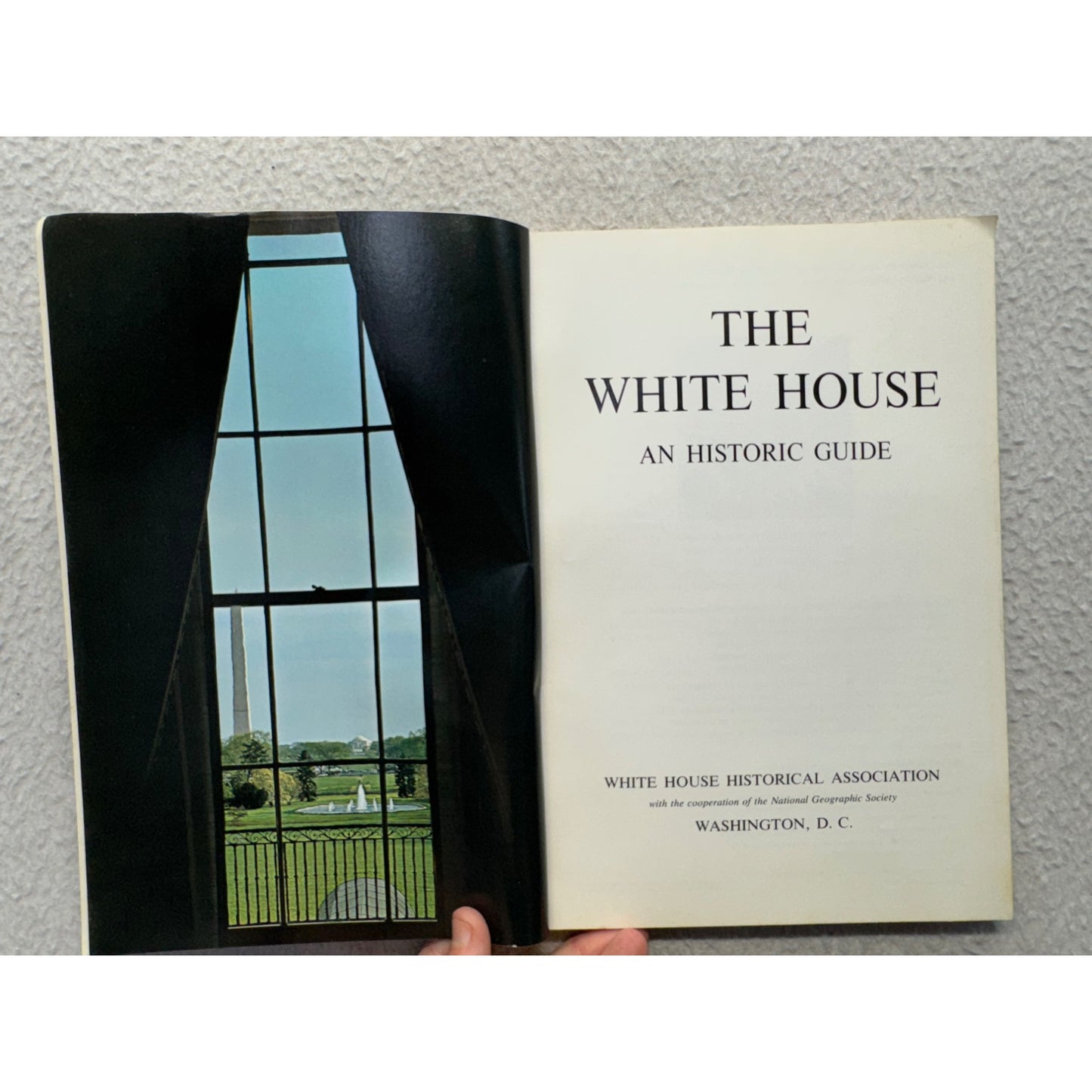 The White House Historic Guide Hardcover Book 435B