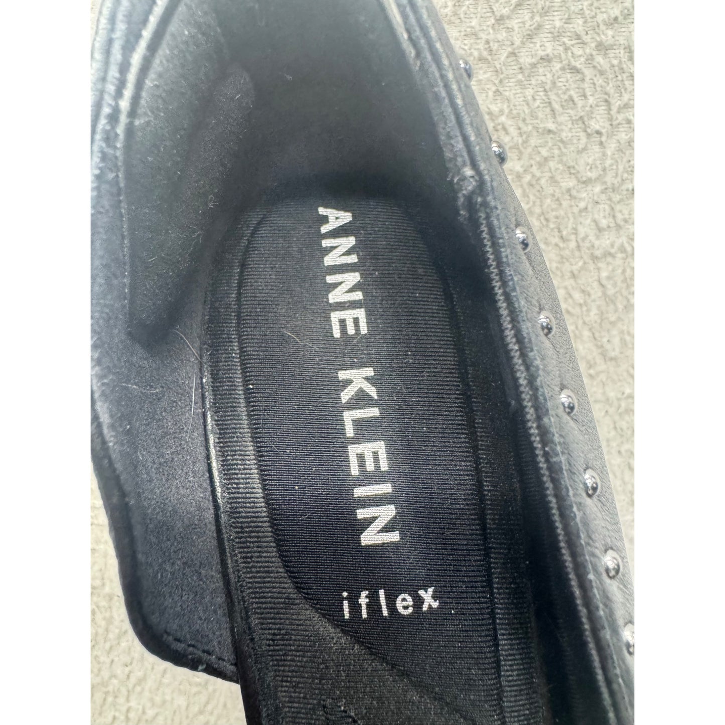 Anne Klein Iflex Black Studded Pointed-Toe Kitten Heels Size 11M #9808