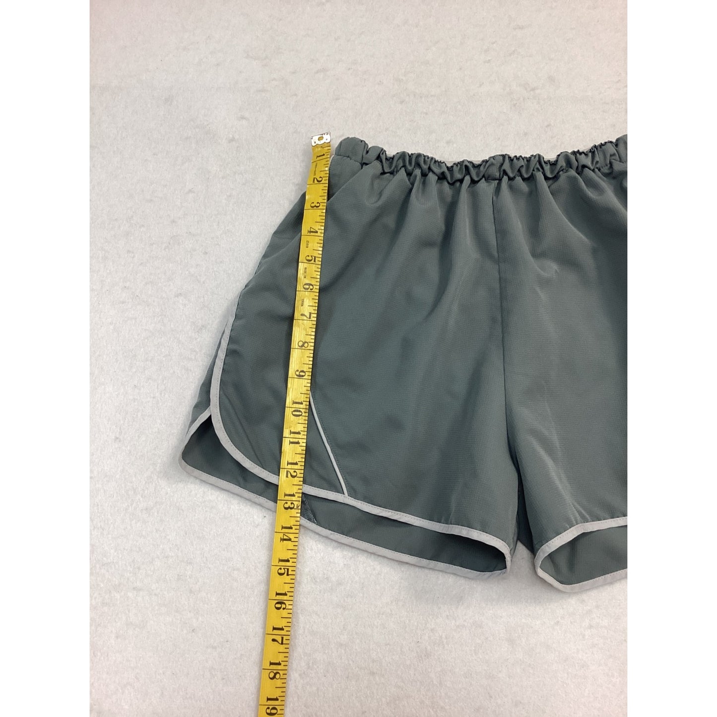 Pearl Izumi Athletic shorts