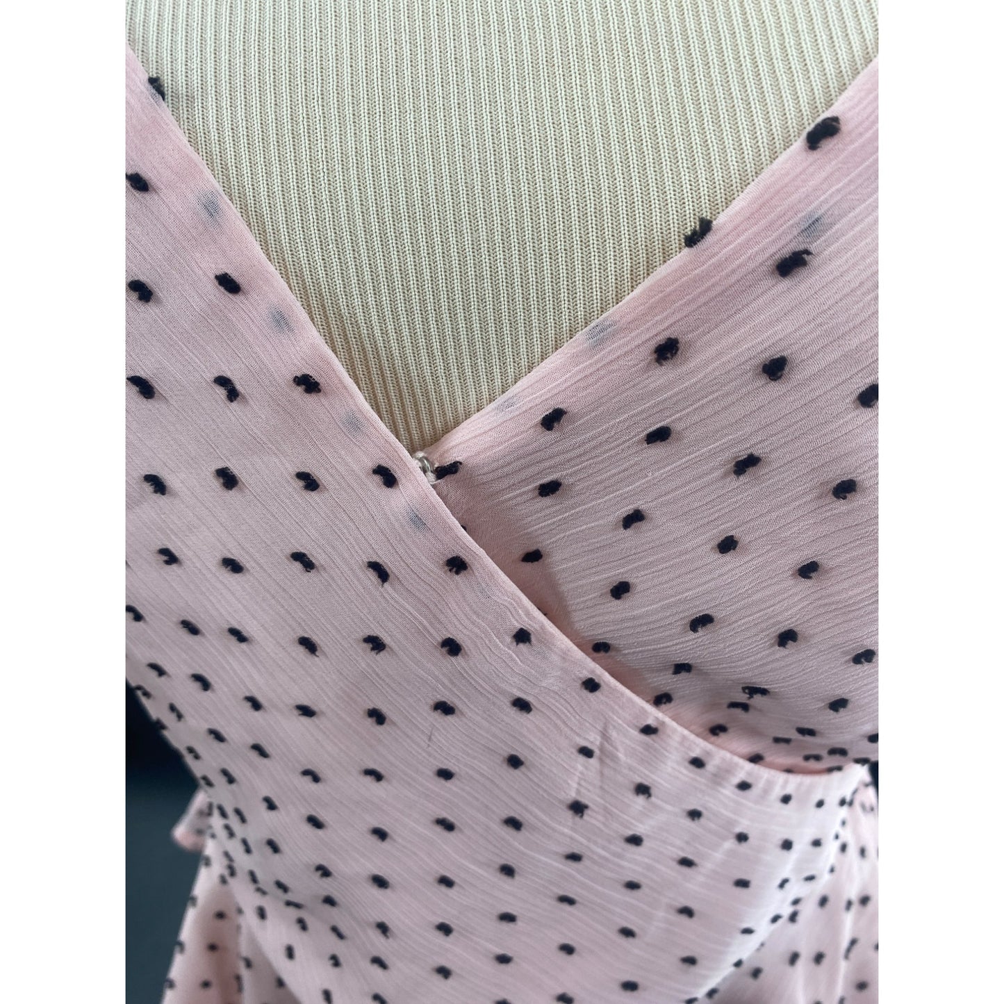 Women’s Super Cute Polka-Dot Blouse