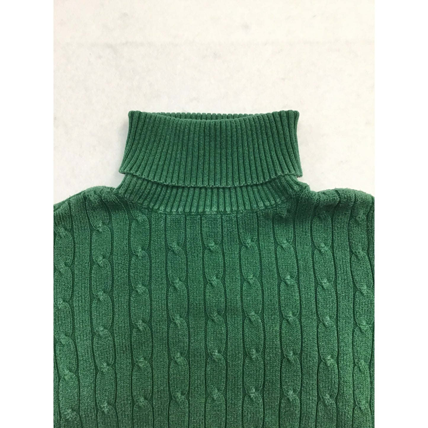 Women’s Classic Cable Knit Sweater