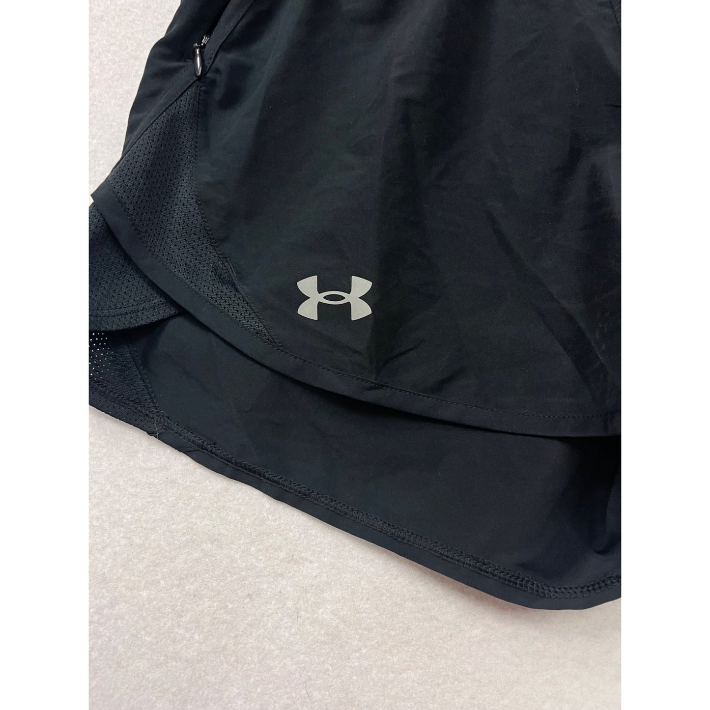 Under Armour Black Running Shorts Size L #420A