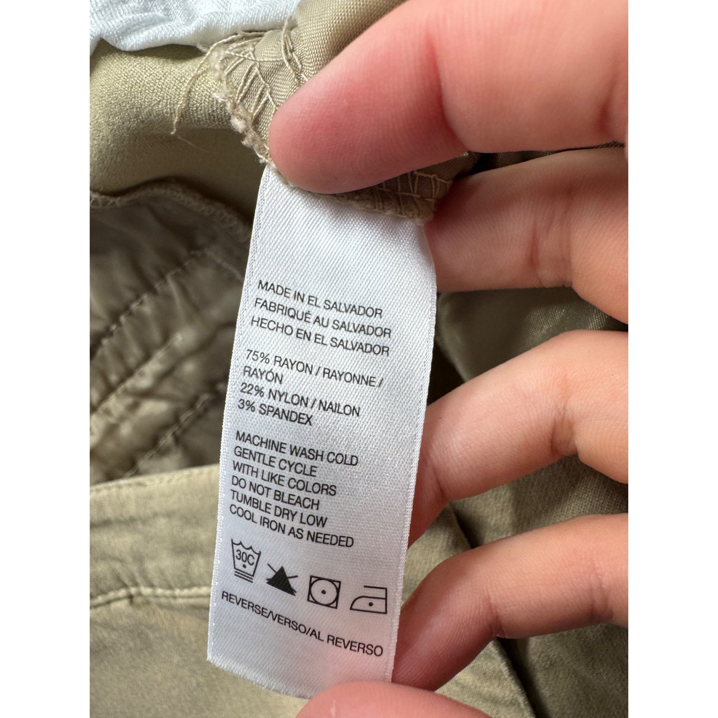 Izod Beige Straight-Leg Pants Size 8 Rayon/Nylon/Spandex Blend #200B