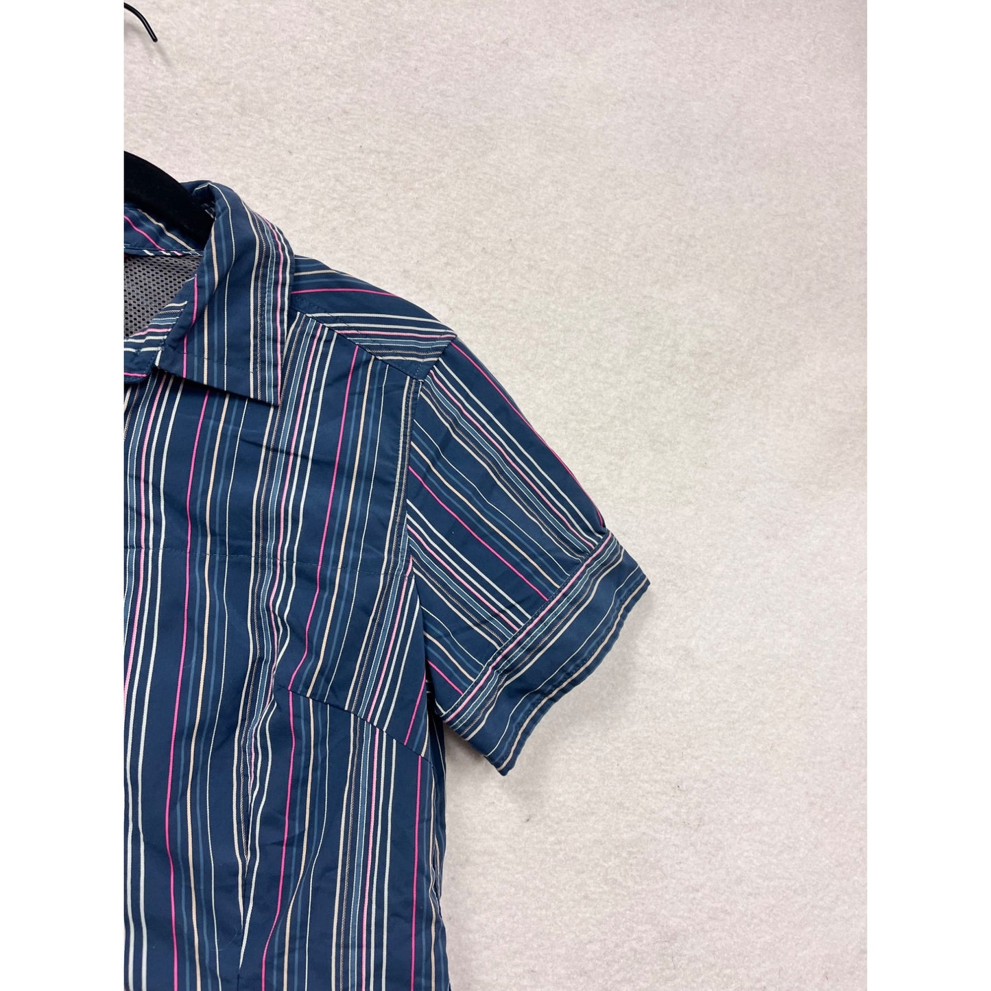 The North Face Striped Button-Up Shirt S/P #488A