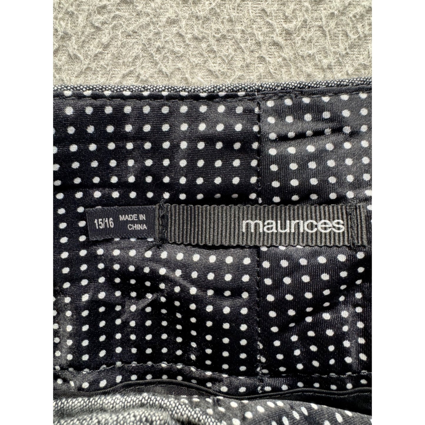 Maurices Gray Bermuda Shorts Size 15/16 Black Belt Cotton/Spandex Blend 457B