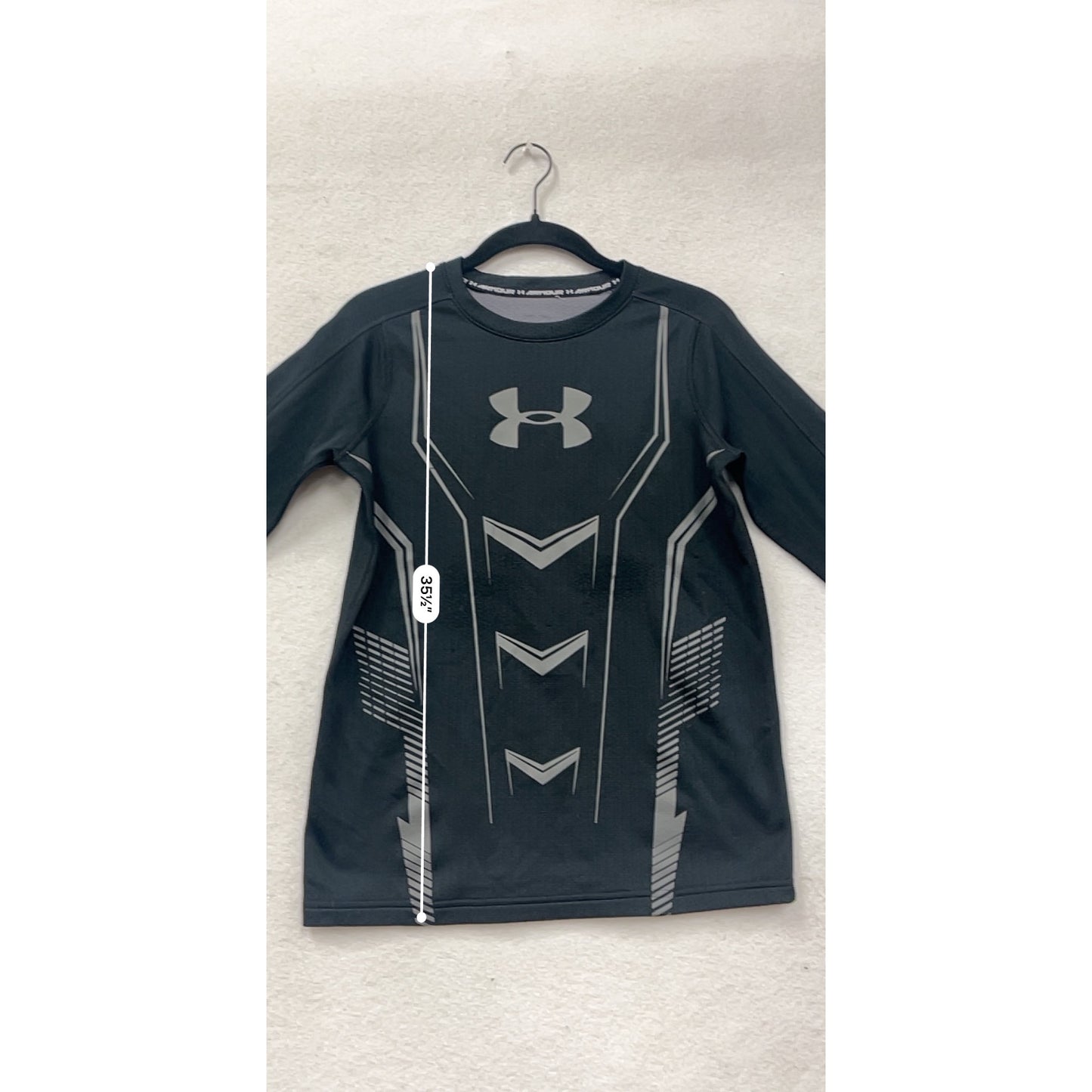 Under Armour Youth XL Black Long Sleeve Compression Shirt #8535