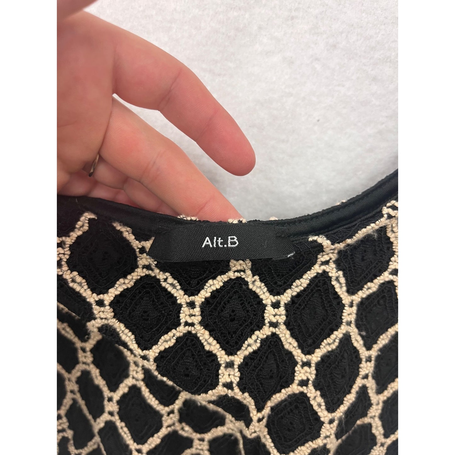 Black & Beige Crochet Peplum Top By Alt.B Womens S #6834