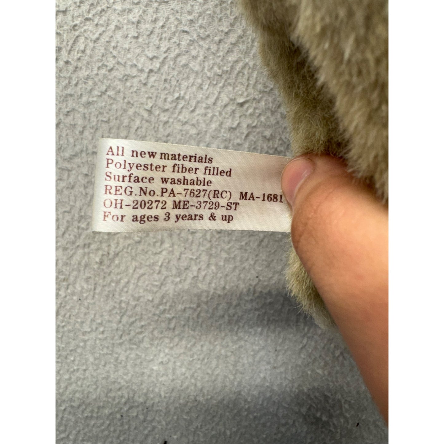 Classic Peter Rabbit Collectible Plush Stuffed Animal Vintage 2001 Edition #9650