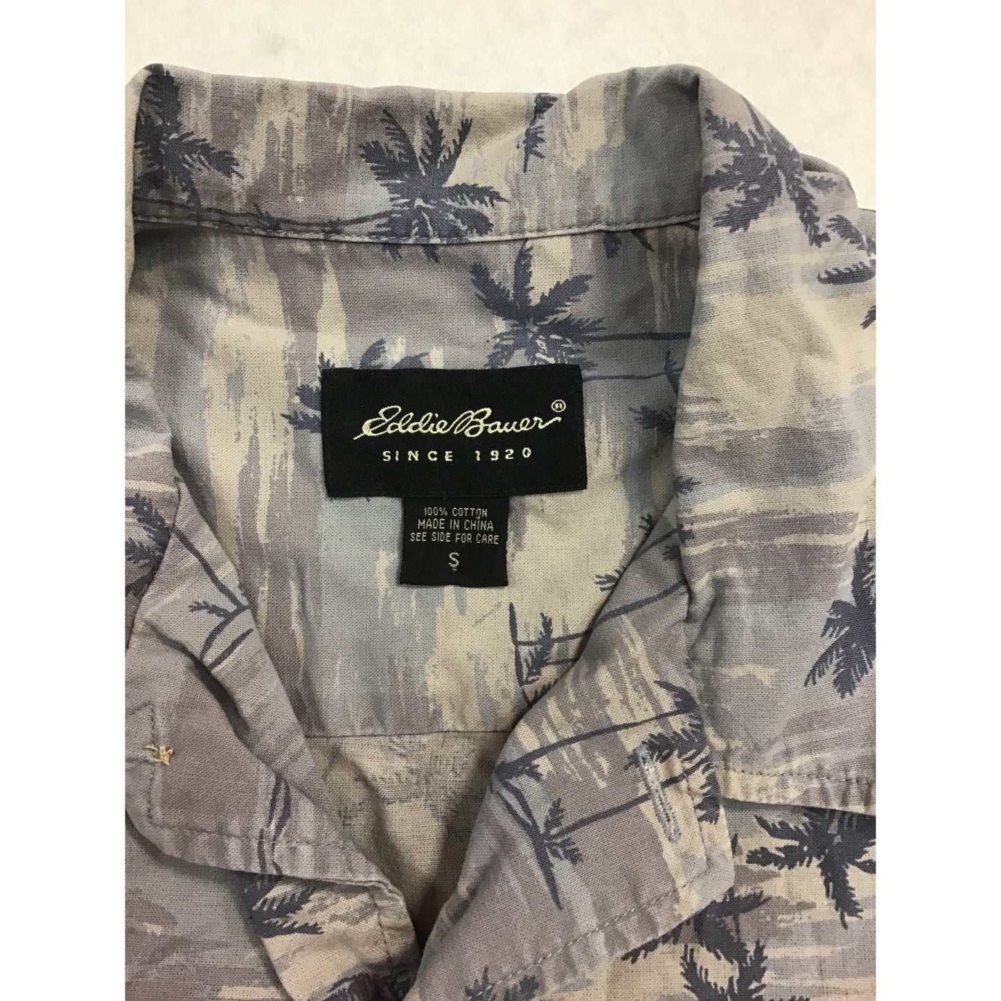 Mens Eddie Bauer Tropical ButtonUp