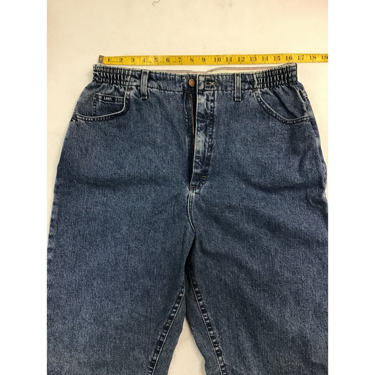 Women’s BRAND NEW VINTAGE Lee Jeans