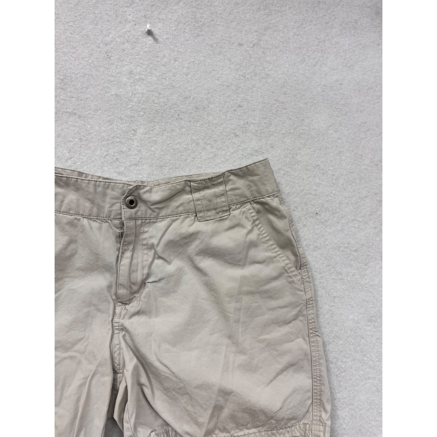 Columbia Beige Cotton Cargo Shorts Size 6 #8772