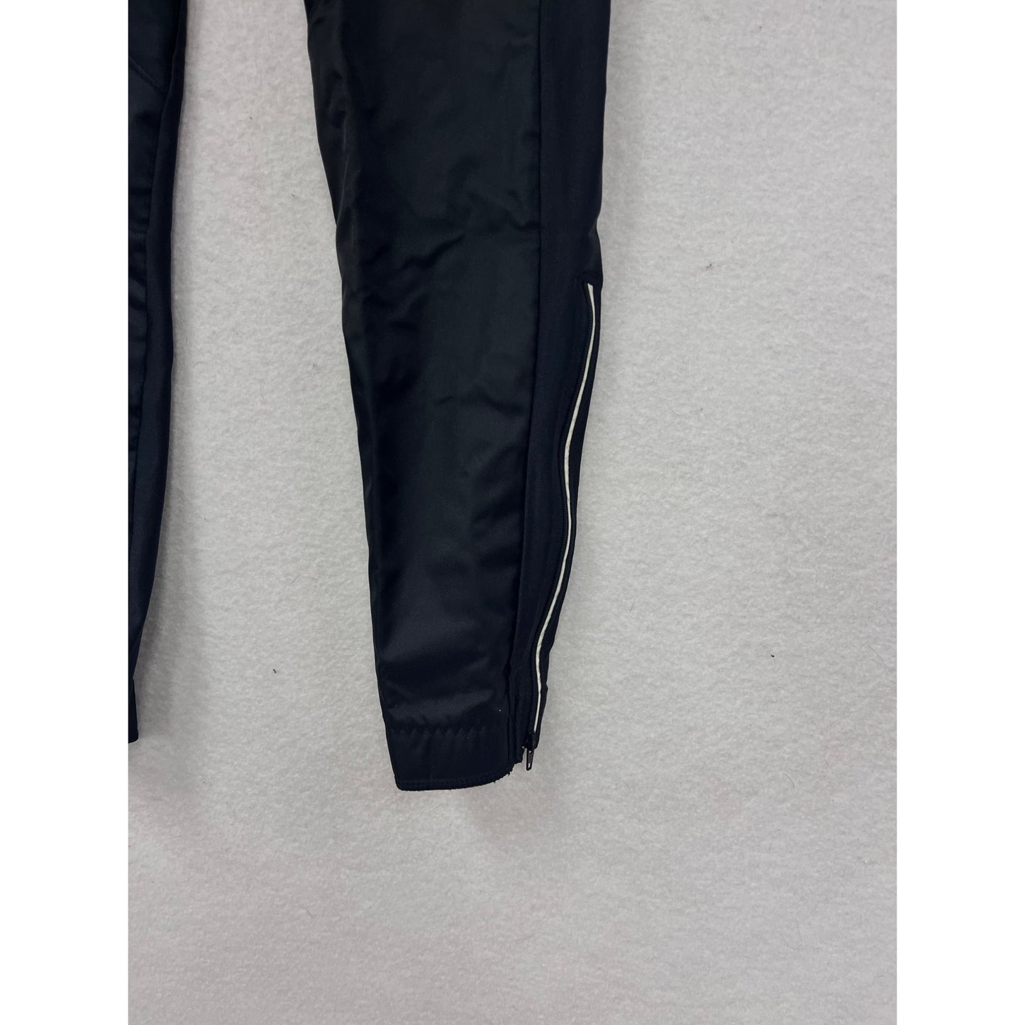 Descente Black Athletic Track Pants Large #8540