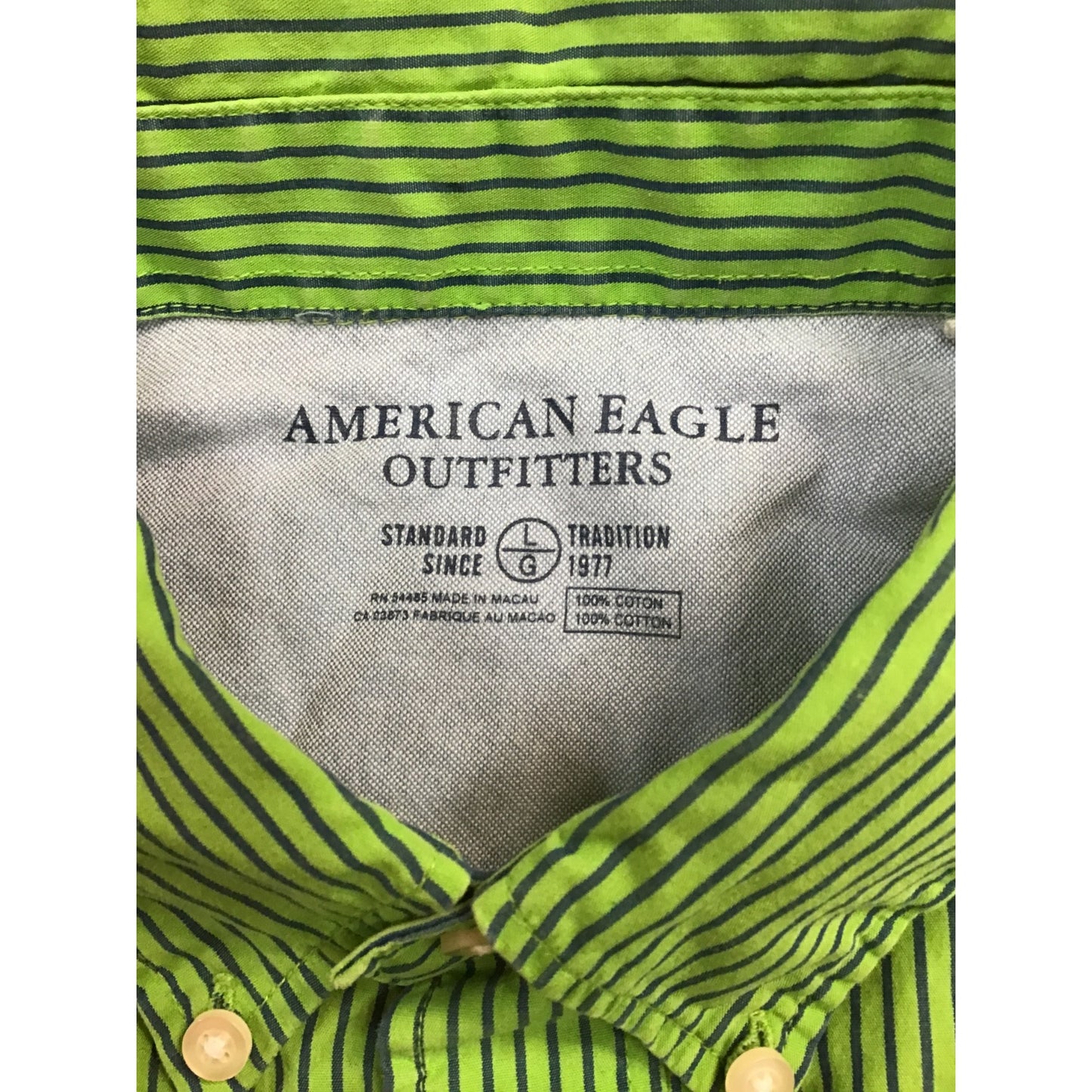 Men’s American Eagle Button-Up