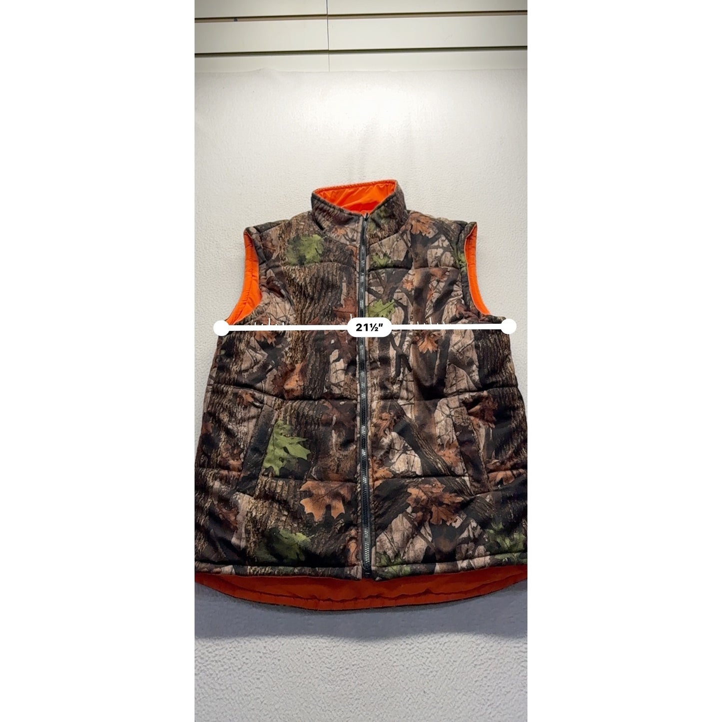 Camo Reversible Hunting Vest Puffer Style Size L Zip 9496
