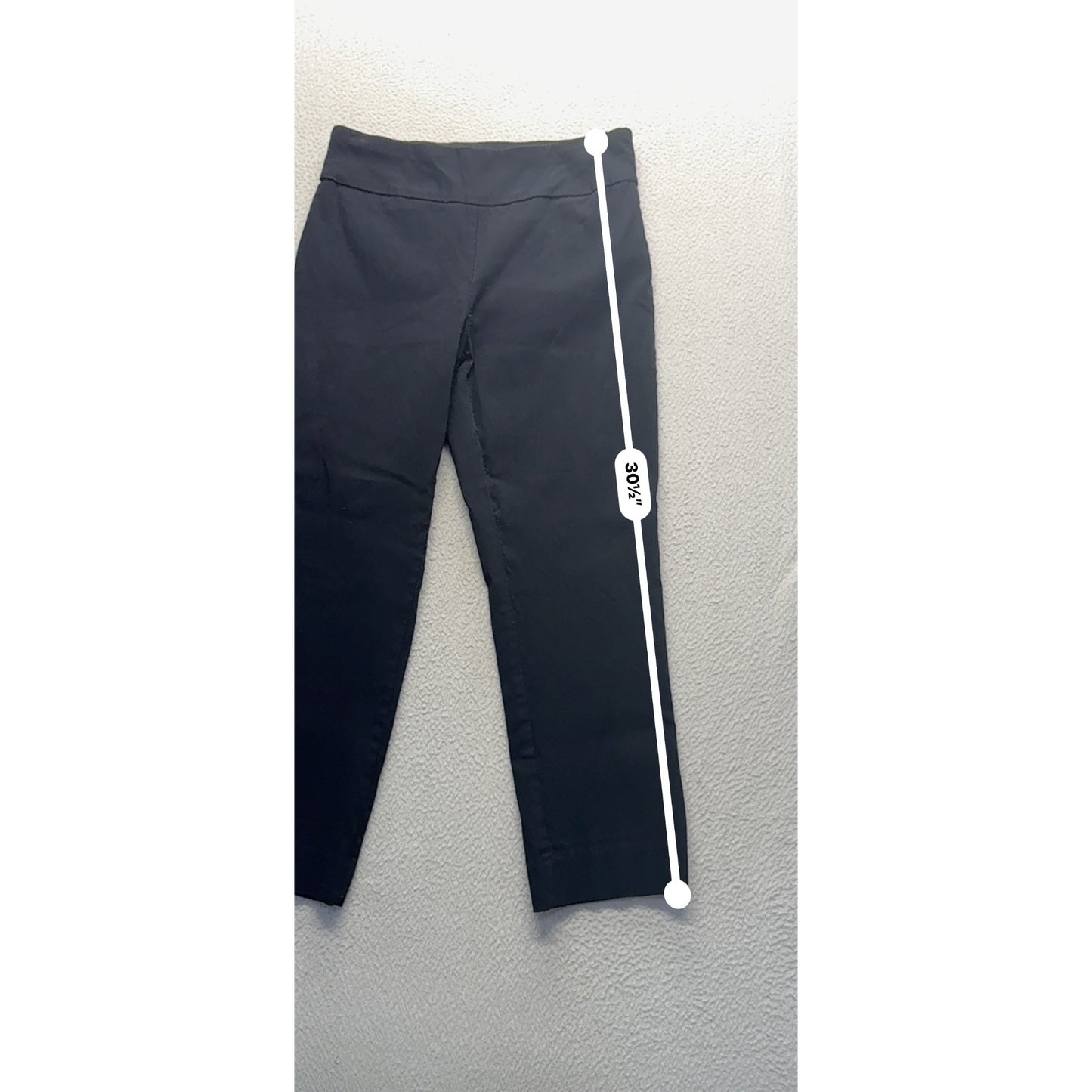 St. Johns Bay Black Capri Pants Size 4 204B