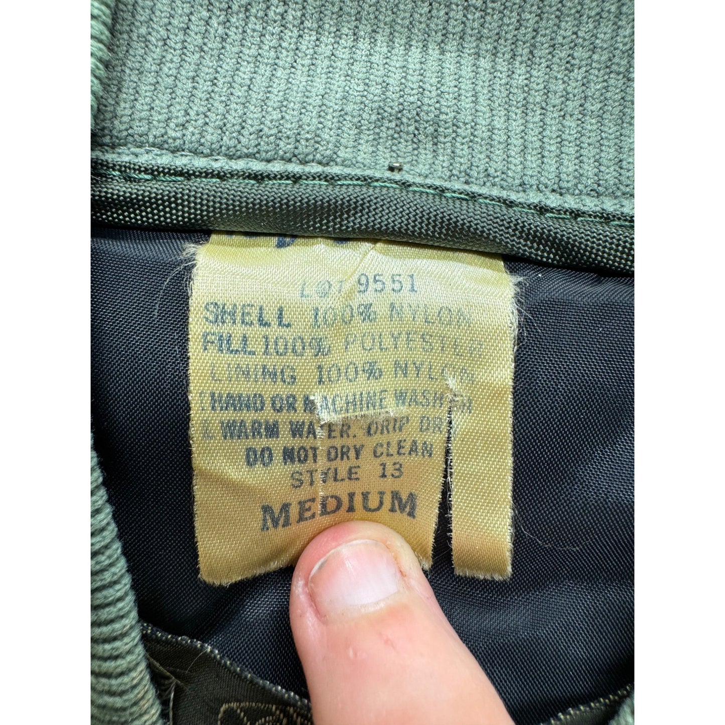 RefrigiWear Olive Green Insulated Vest Size M 9498