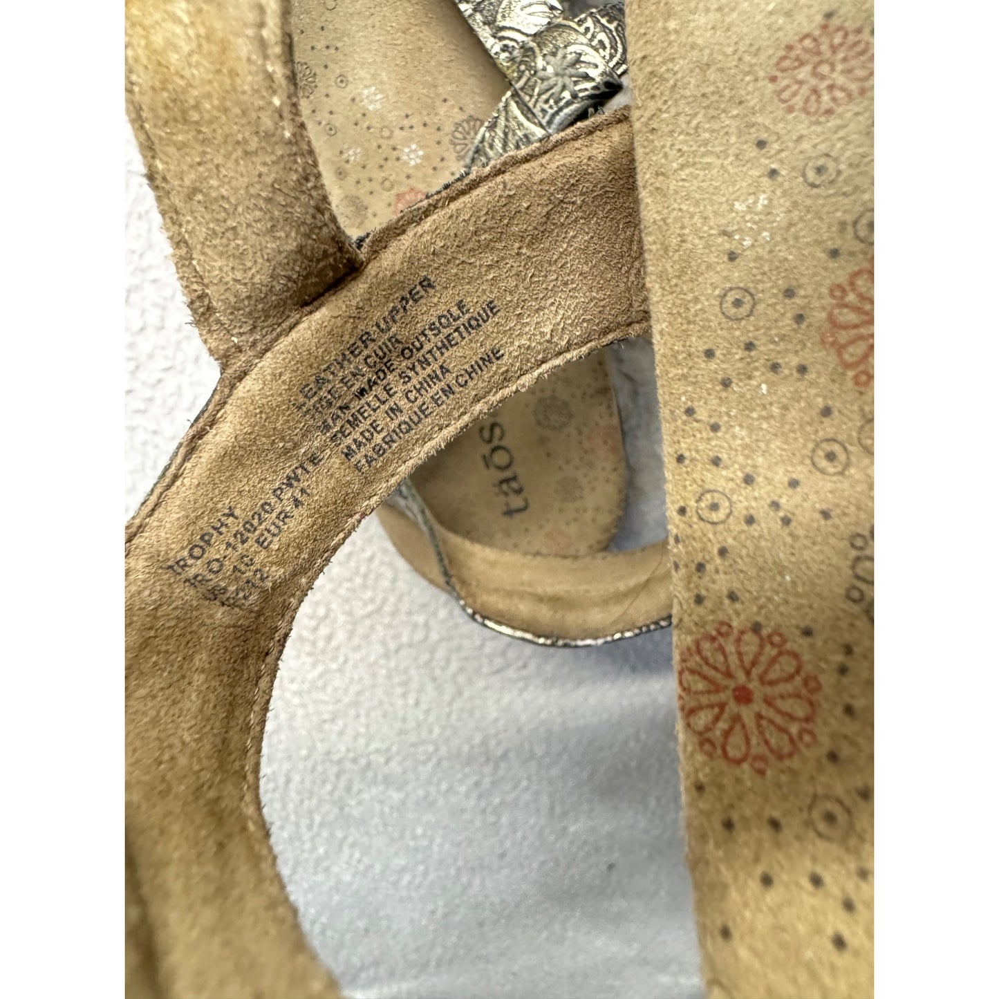 Taos Womens Strappy Sandals With Adjustable Straps Size 8 9448