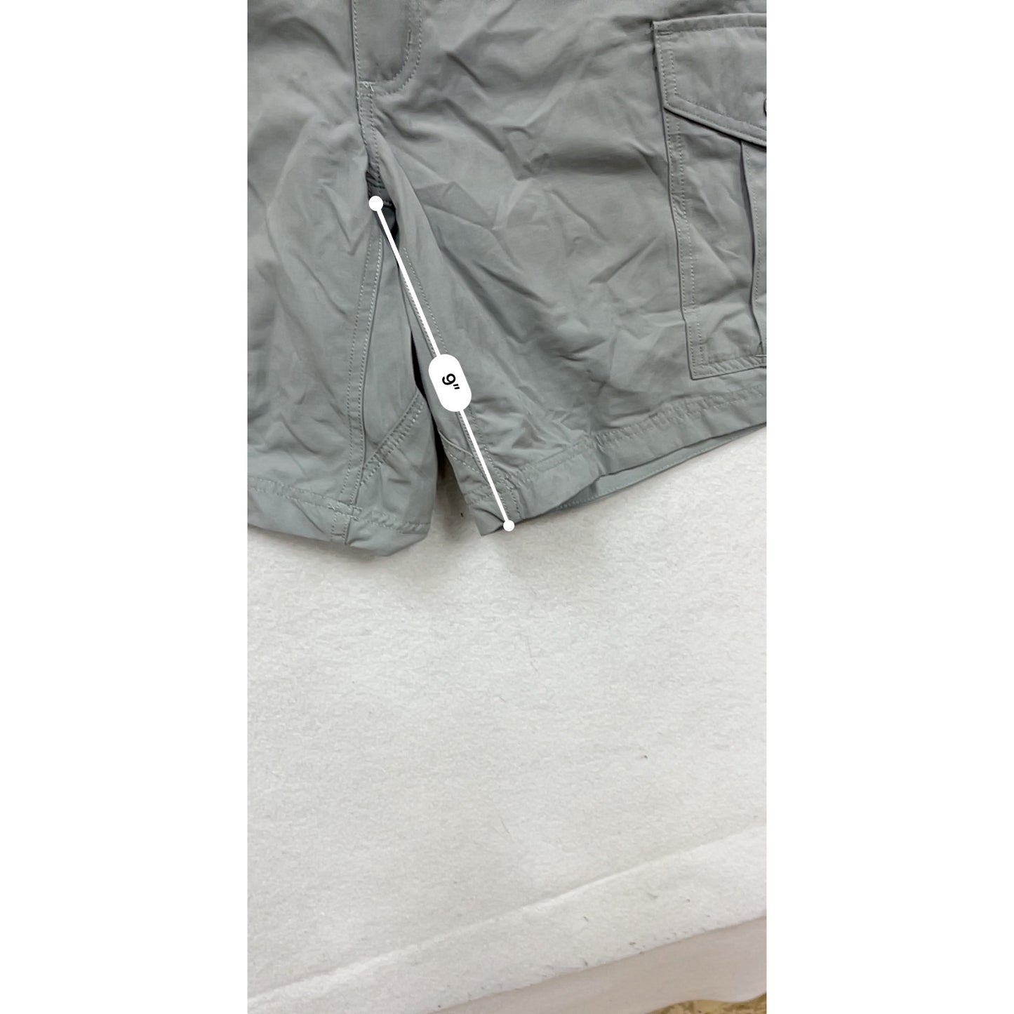 Duluth Trading Gray Cargo Shorts Relaxed Fit Nylon Size 44 #8778