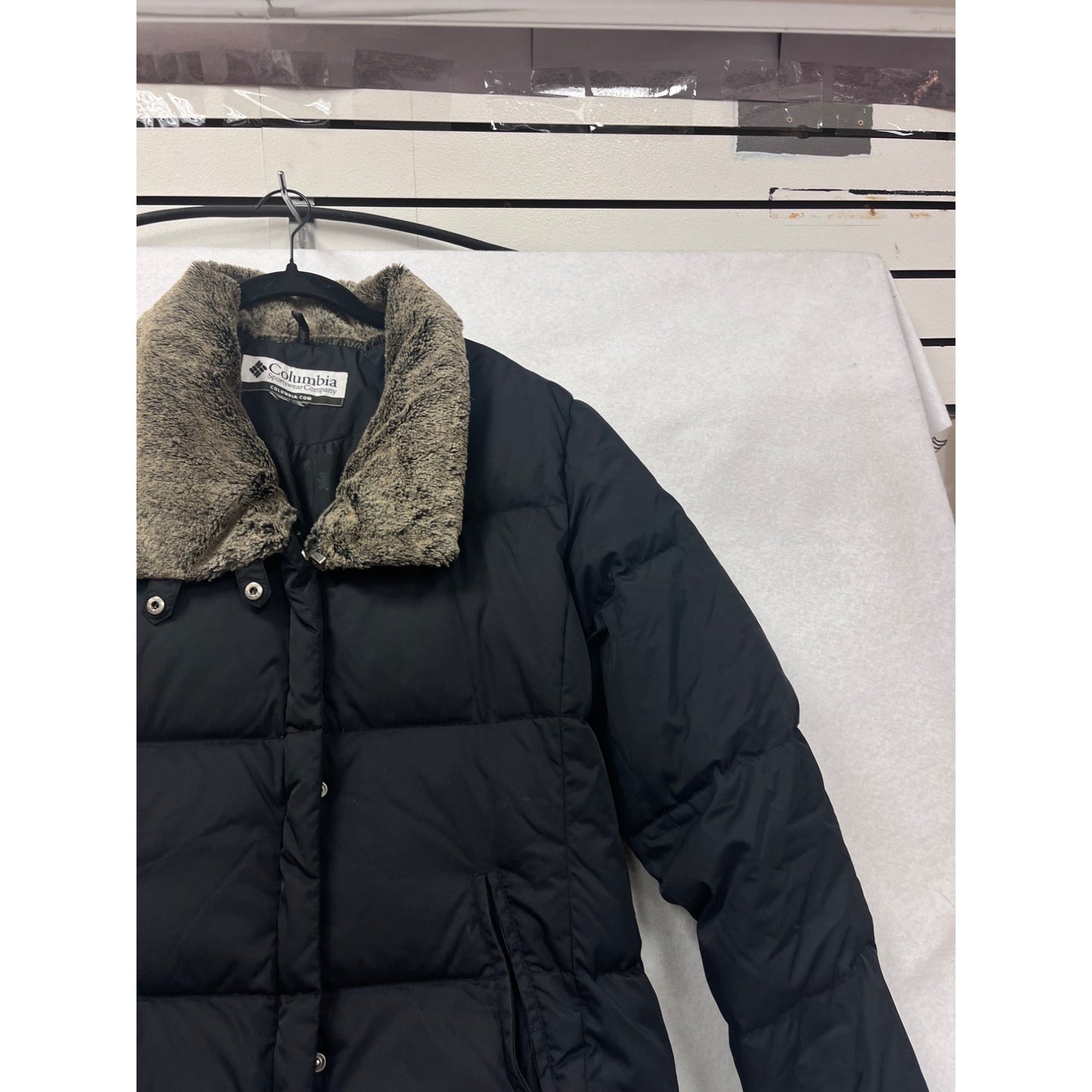 Columbia Black Puffer Coat Medium/Large #88A