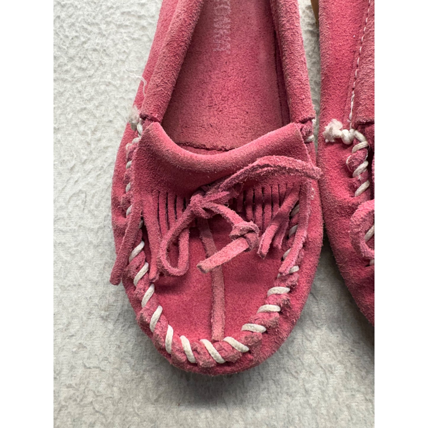 Minnetonka Womens Pink Suede Moccasins With Rubber Sole #359B