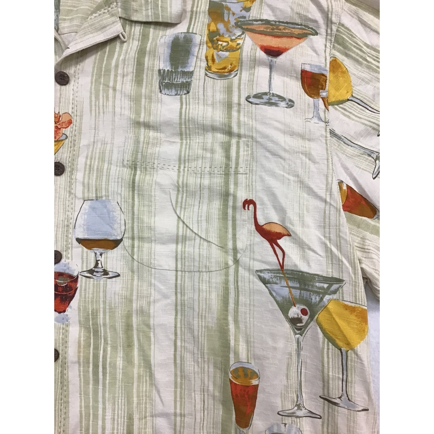 Mens Vintage Silk Tropical ButtonUp