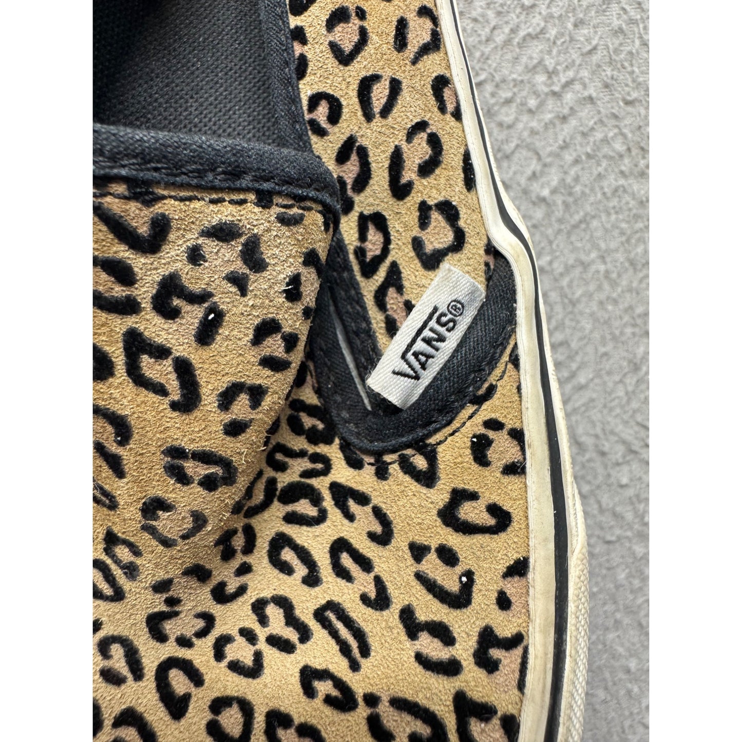 Vans Leopard Print Slip-On Shoes Size 9W/7.5M Canvas Casual Sneakers 341B