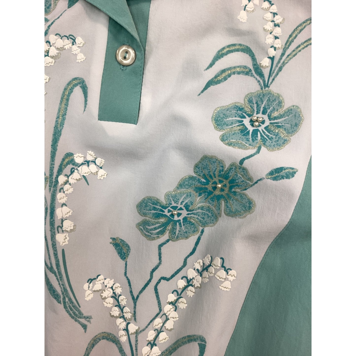 Women’s Vintage Floral Blouse