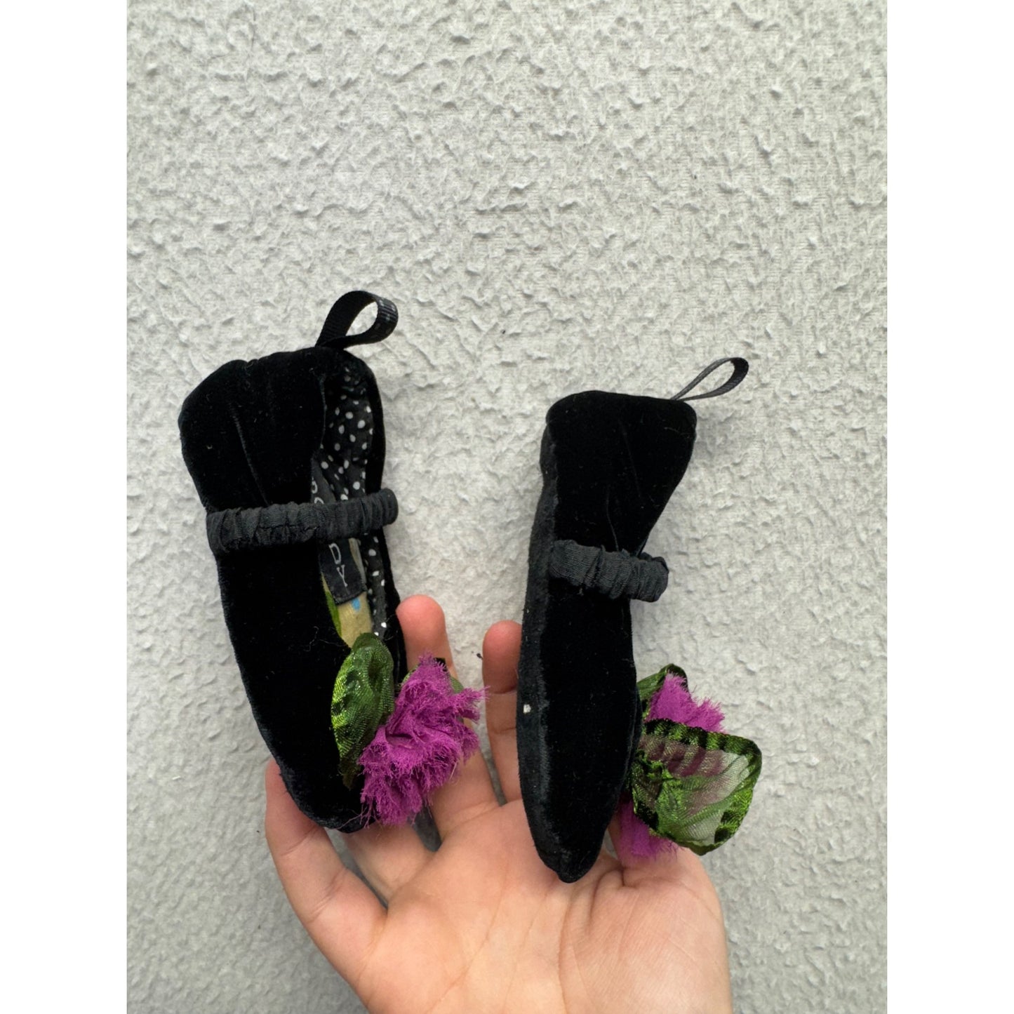 Goody Goody Black Velvet Baby Shoes Soft Sole Mary Jane Style For Infants #9686