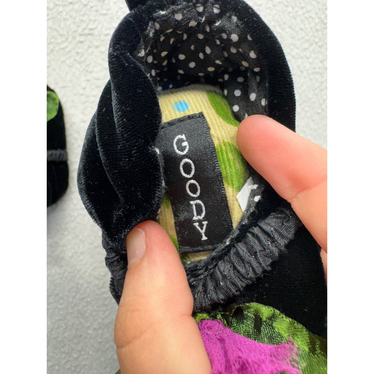 Goody Goody Black Velvet Baby Shoes Soft Sole Mary Jane Style For Infants #9686