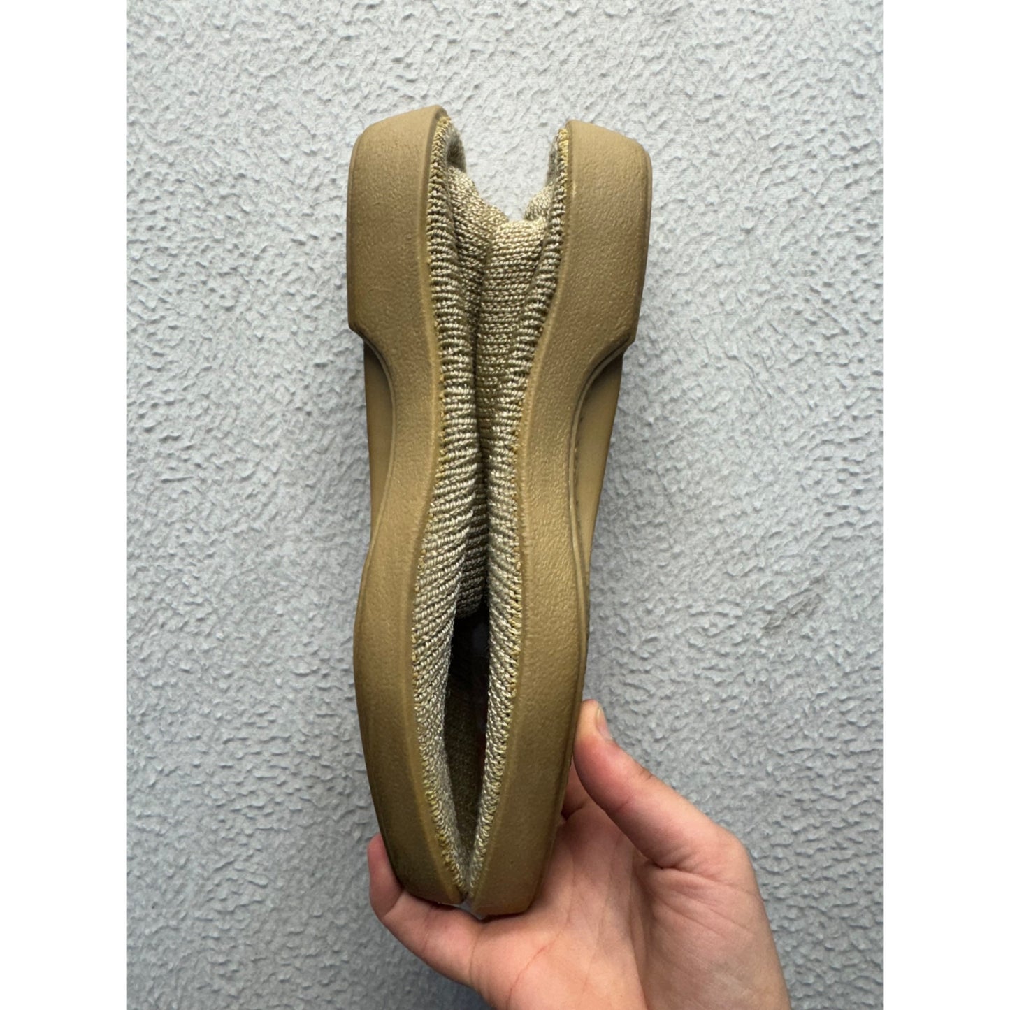 Arcopedico Beige Knit Slip-On Shoes With Rubber Sole Size 38 #9398