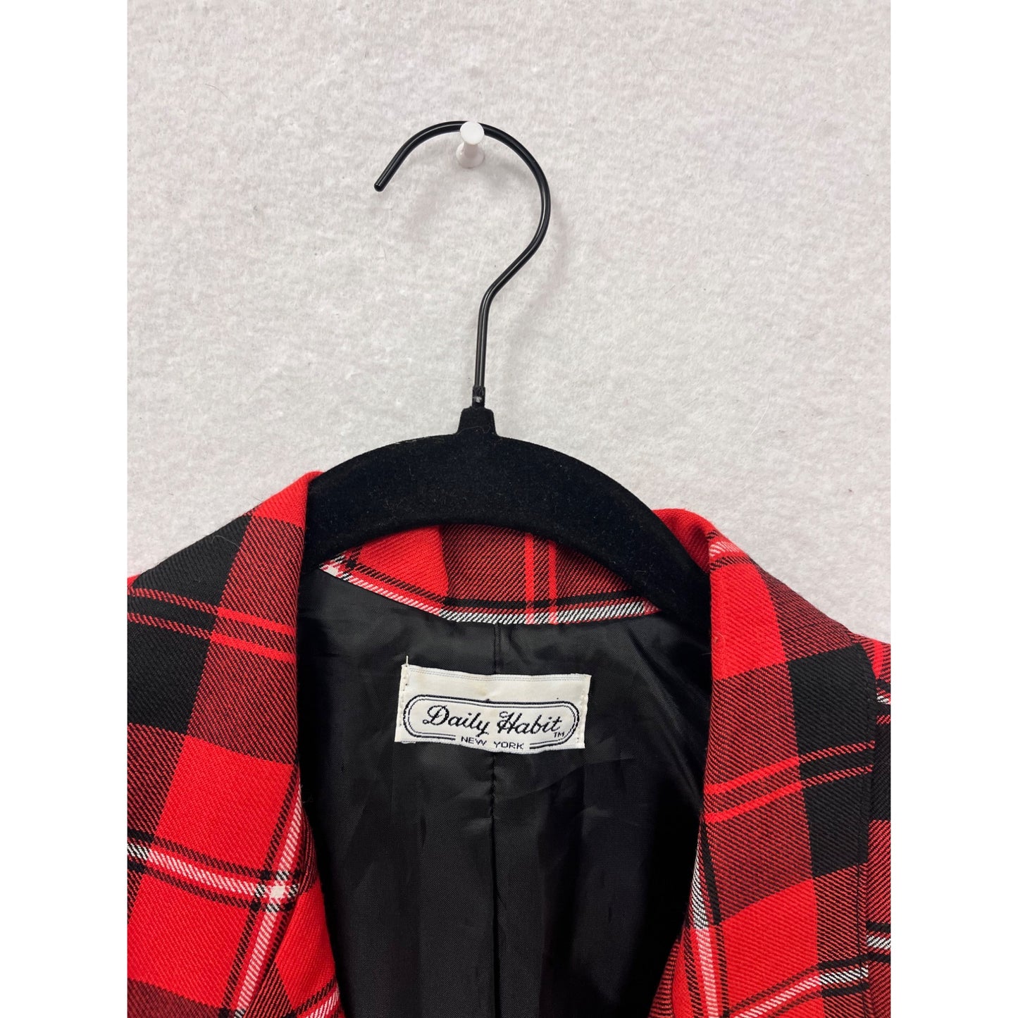 Red & Black Plaid Blazer By Daily Habit Size 7 #8651