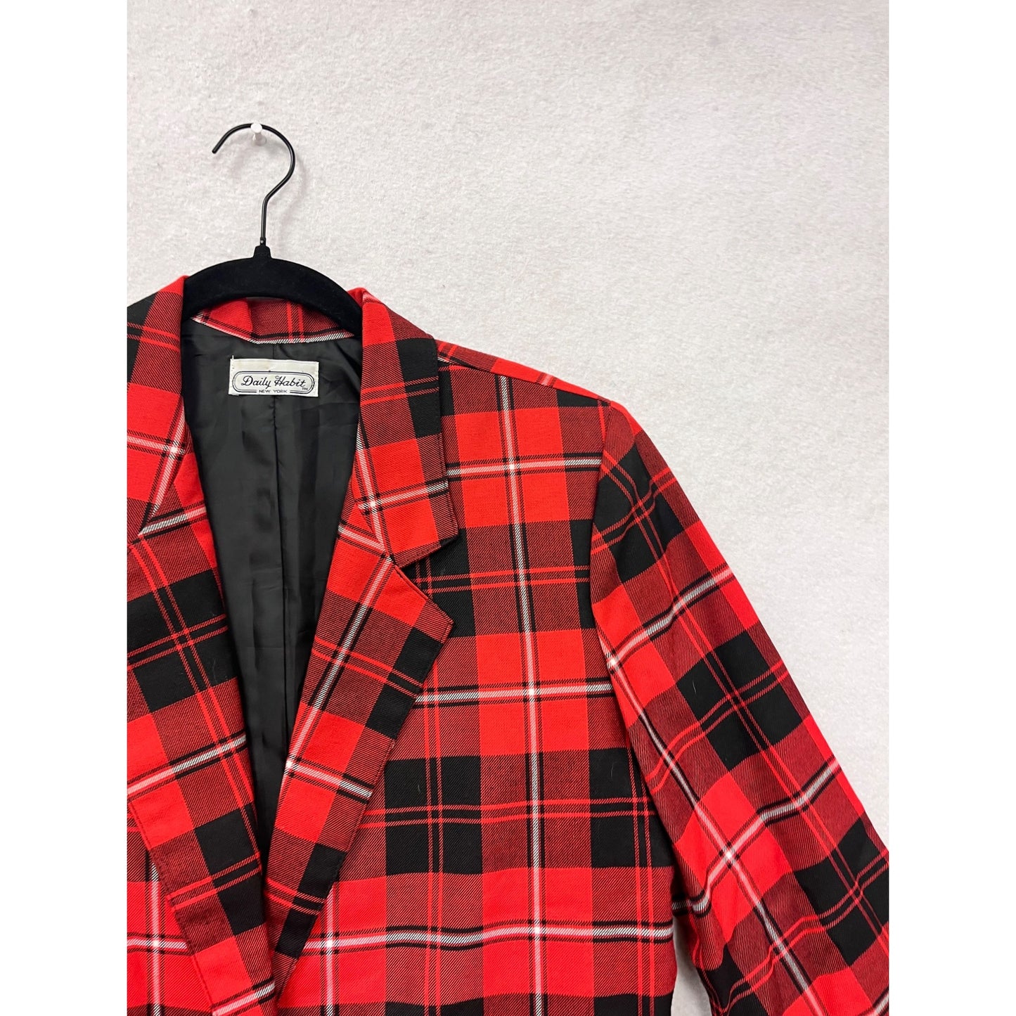 Red & Black Plaid Blazer By Daily Habit Size 7 #8651