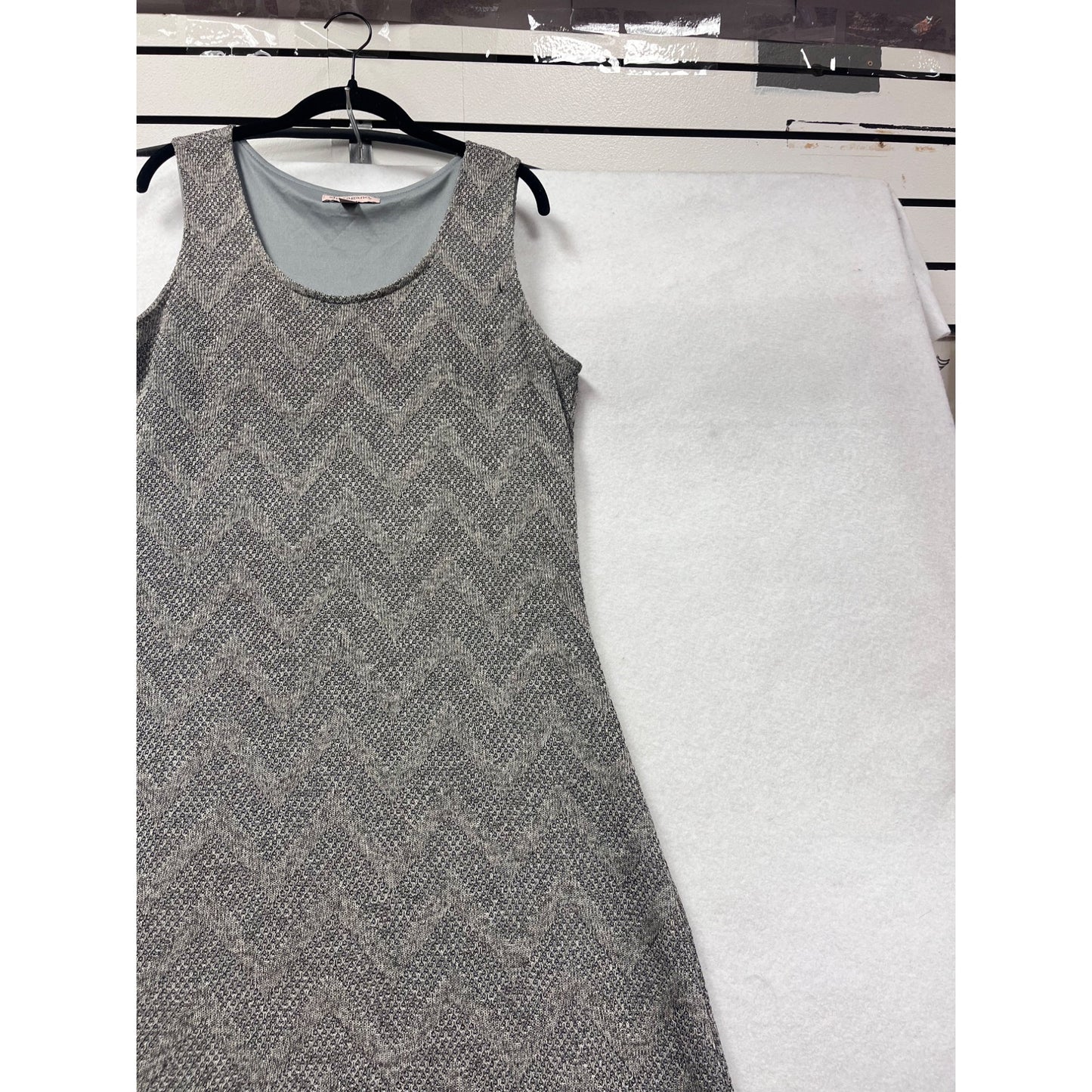 Sharagano Sleeveless Chevron Maxi Dress Size 14 #534A