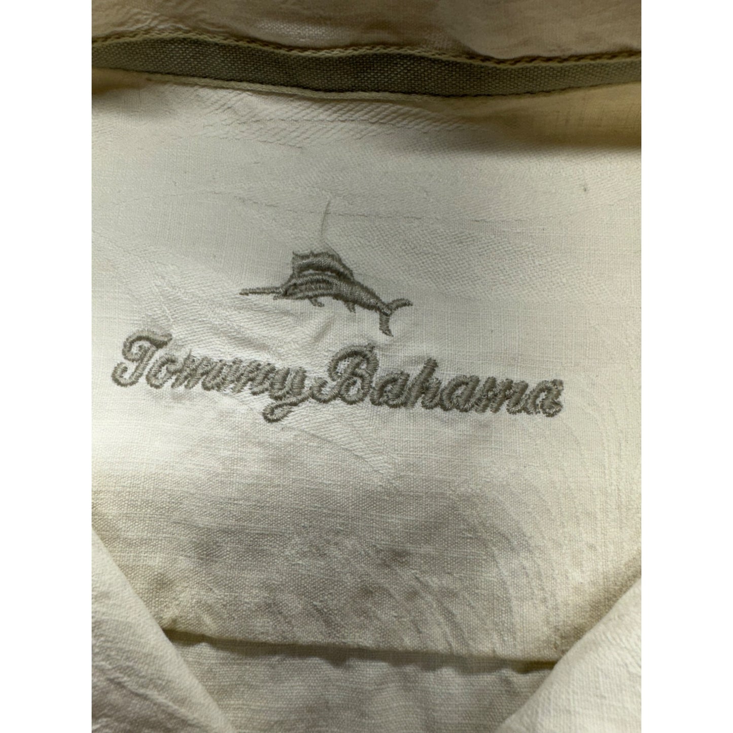 Men’s Tommy Bahama Button Down #5380