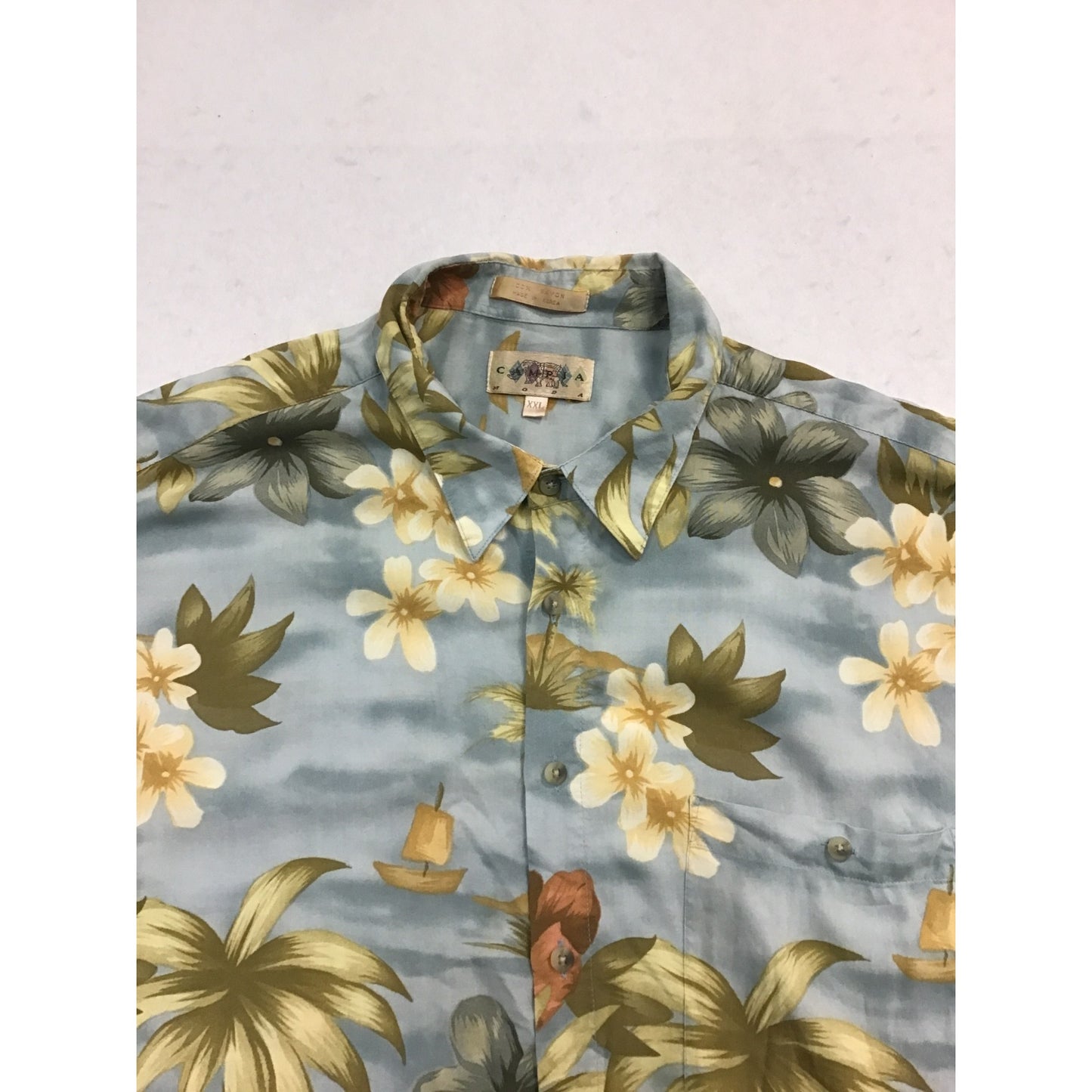 Men’s Vintage Hawaiian ButtonUp