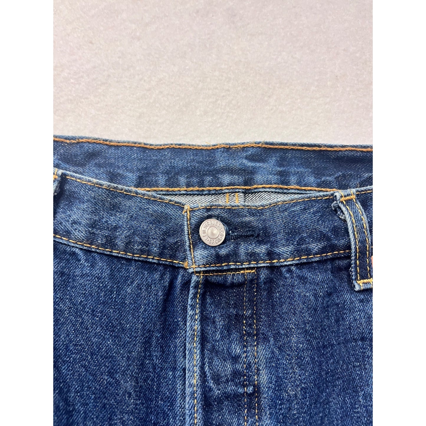 Levis 501 Straight Leg Button-Fly Jeans 37x35 Blue Denim #8433