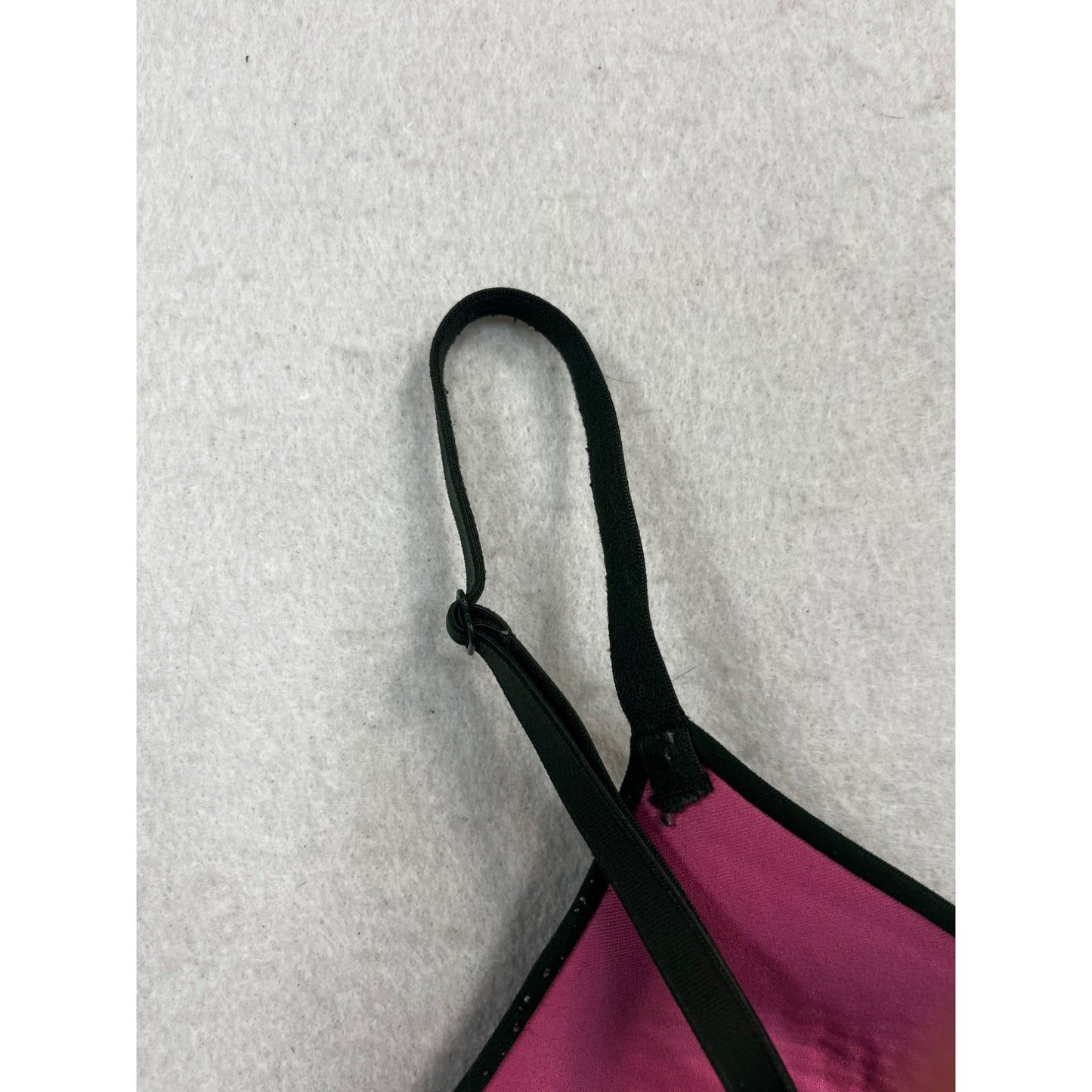 Women’s Victorias Secret Pink Bra #2459