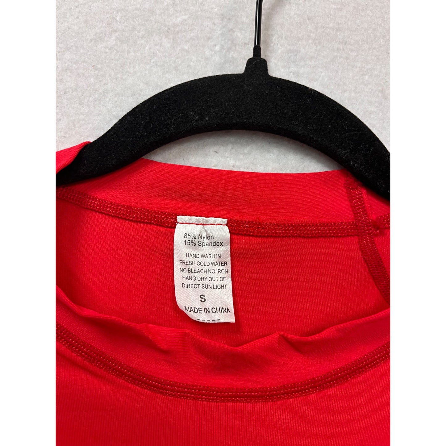 The Ritz-Carlton Turks & Caicos Red Short Sleeve Shirt S #897A