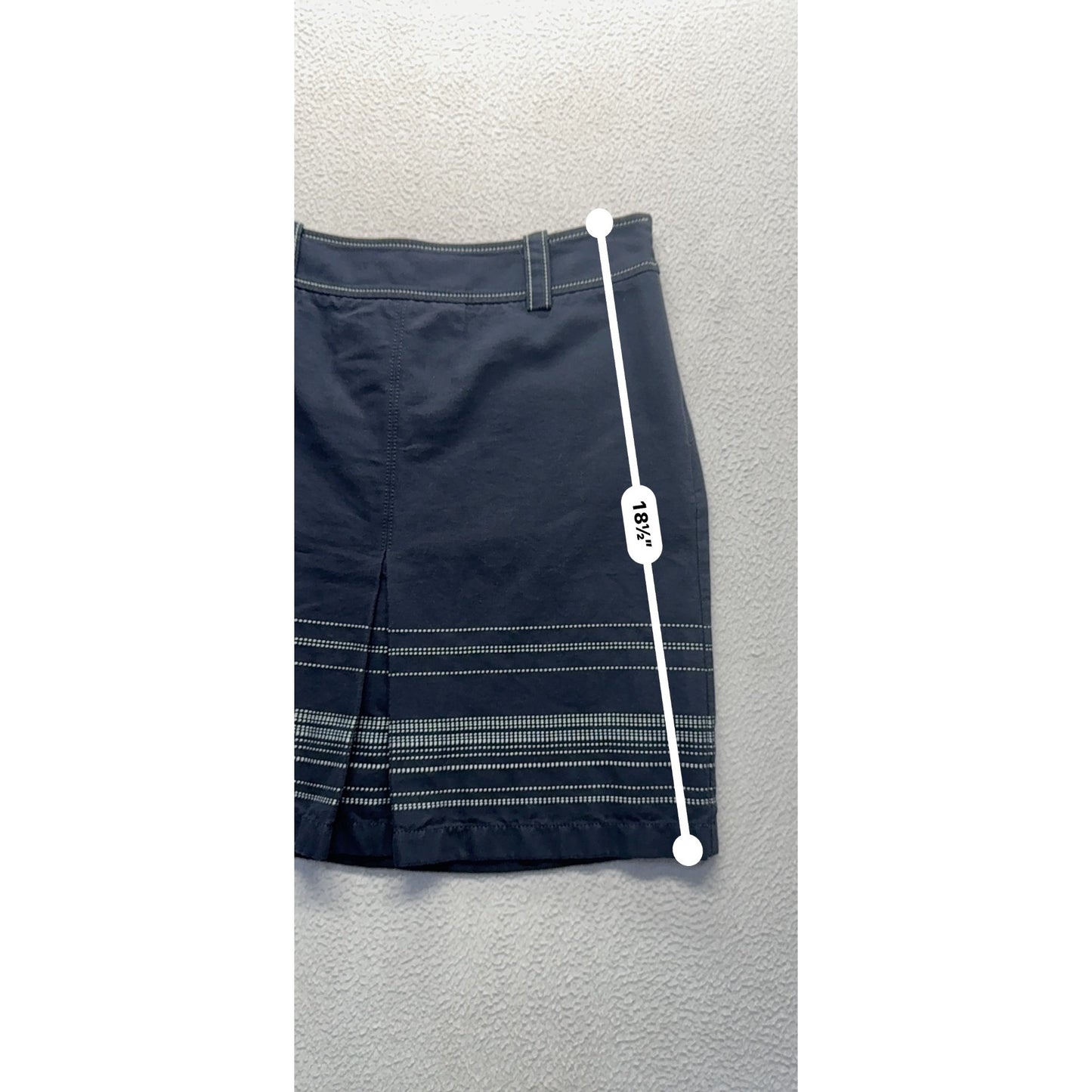 Ann Taylor Navy Blue Skirt Size 4 With Stitch Detail & Button Pockets #189B