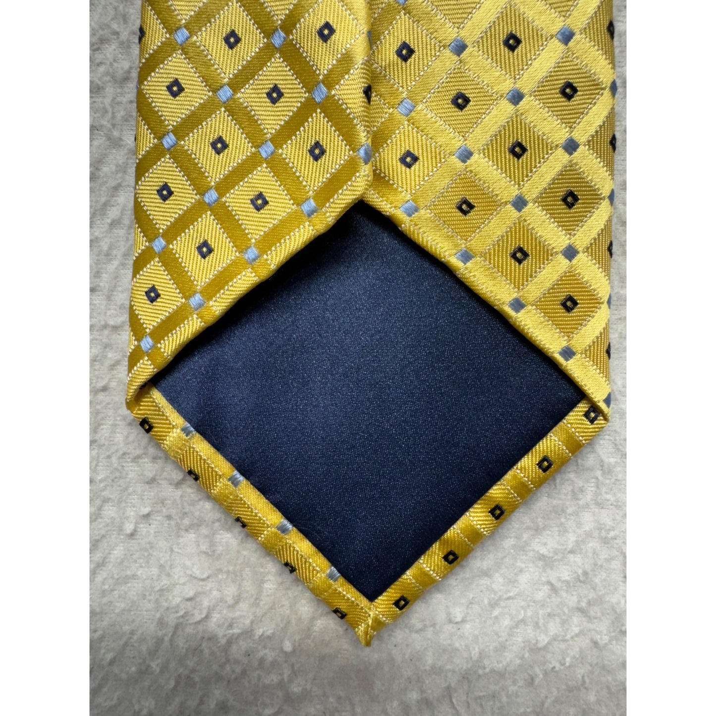 Eagle Yellow Silk Necktie Diamond Pattern 28 inch100% Silk 9386