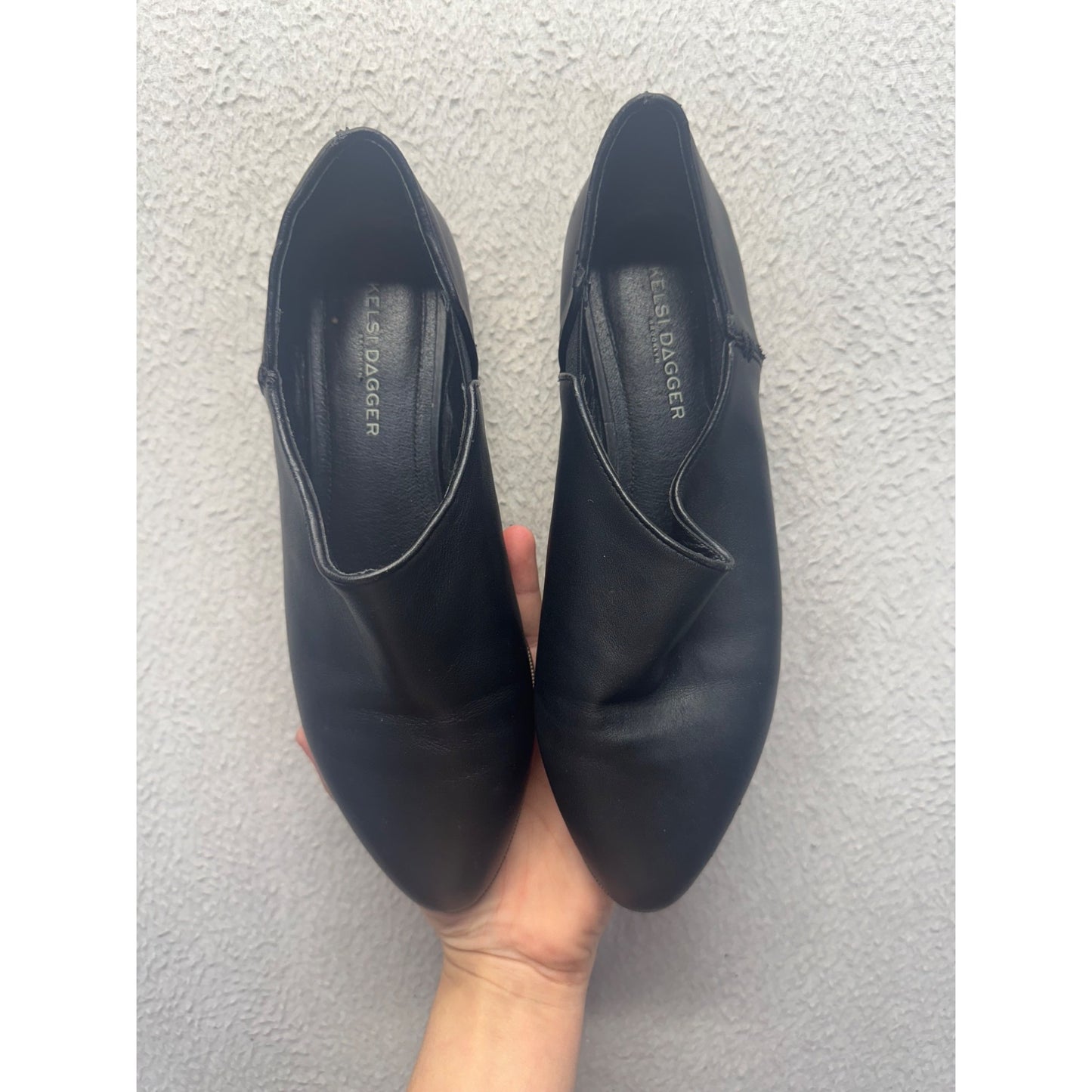 Kelsi Dagger Black Leather Slip-On Loafers Size 7.5 #9803