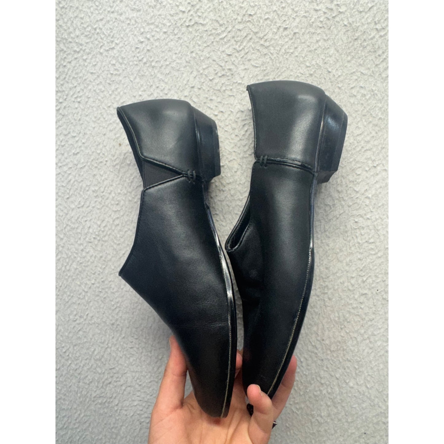 Kelsi Dagger Black Leather Slip-On Loafers Size 7.5 #9803