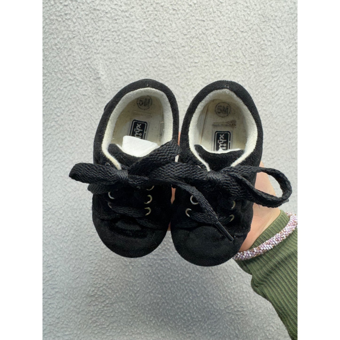 Black Suede Toddler Shoes With Laces & Rubber Soles Size 5 Lightweight #9296