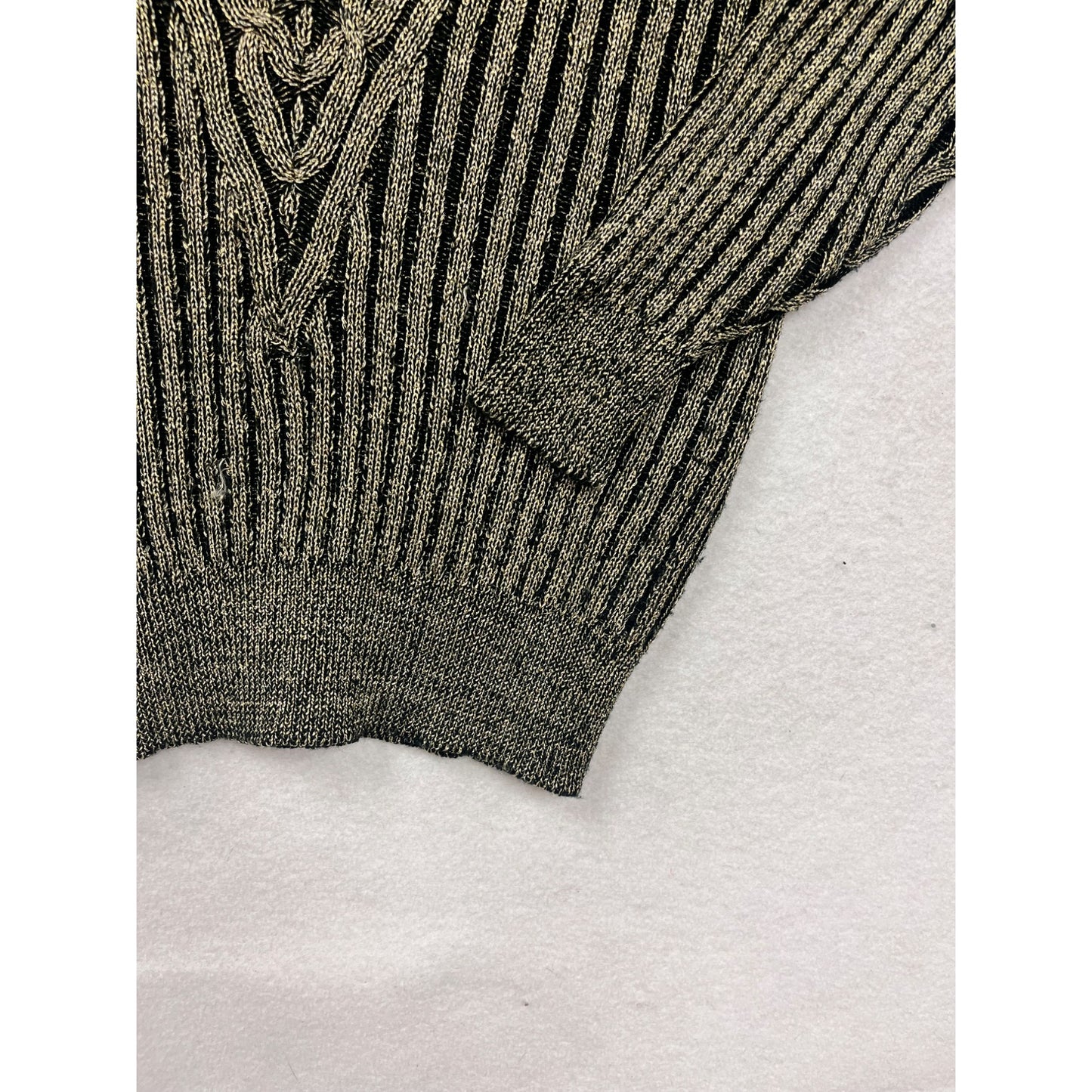 Vintage Counterparts Metallic Knit V-Neck Sweater Womens #30A